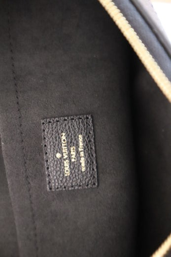 Louis Vuitton Monogram Black Daily Pouch-Pouch-Louis Vuitton-The Closet Egypt