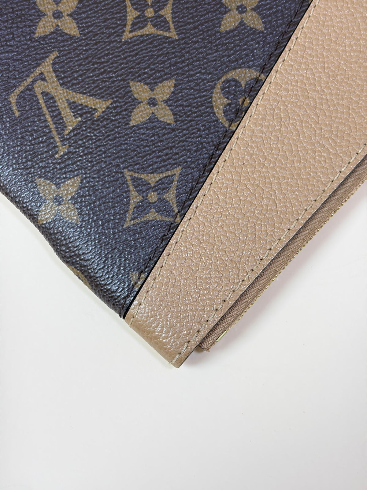 Louis Vuitton brown calfskin monogram canvas daily pouch