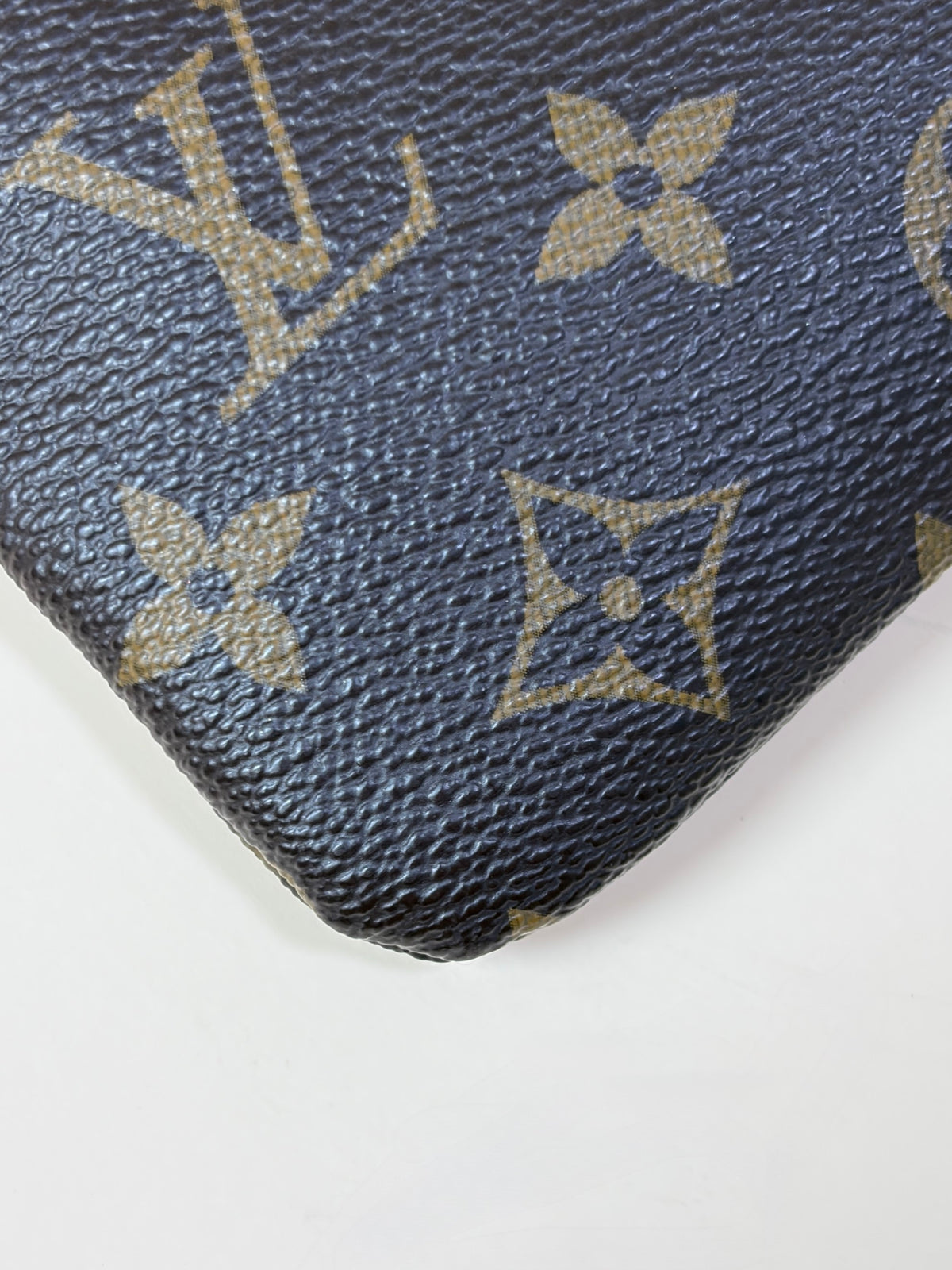 Louis Vuitton brown calfskin monogram canvas daily pouch