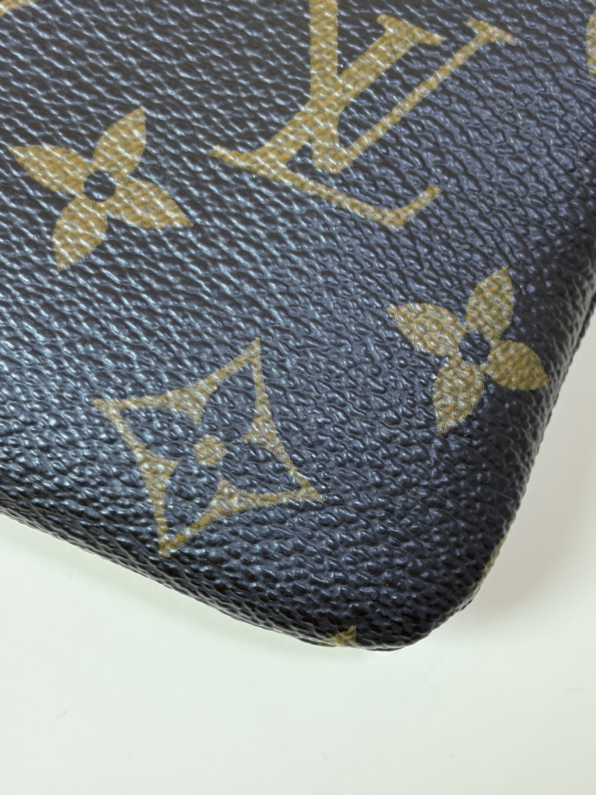 Louis Vuitton brown calfskin monogram canvas daily pouch