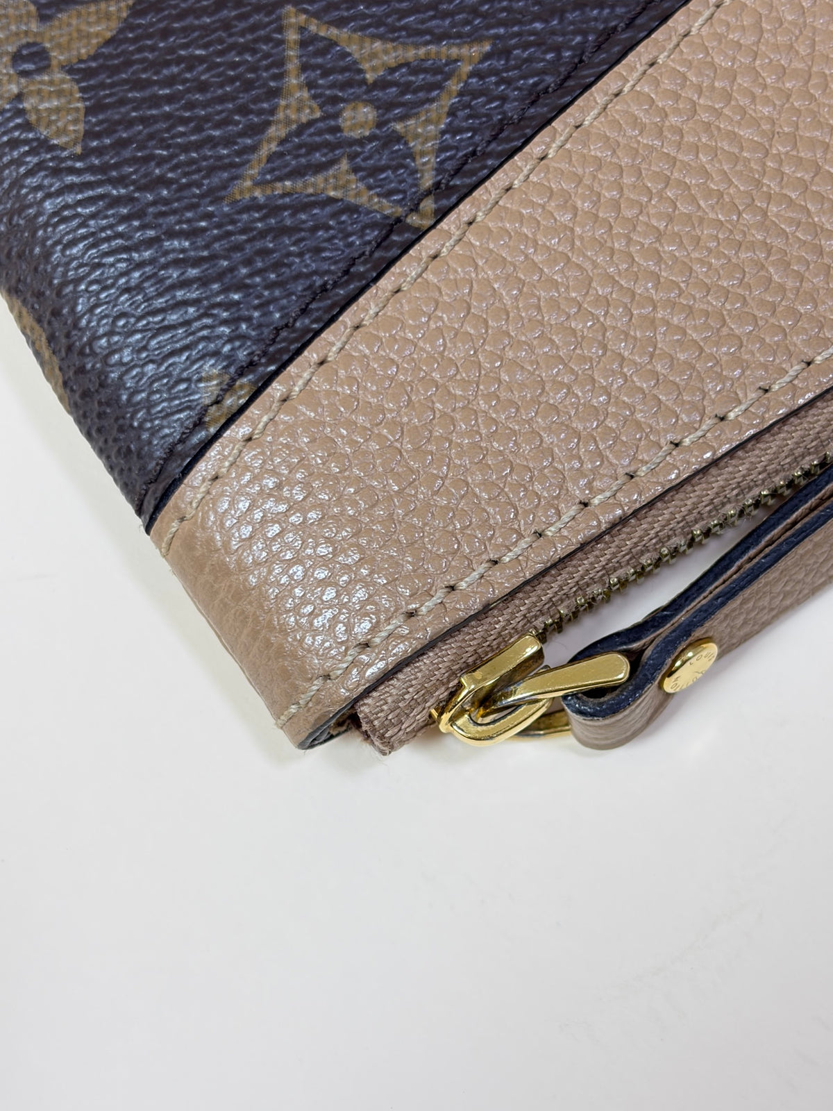 Louis Vuitton brown calfskin monogram canvas daily pouch