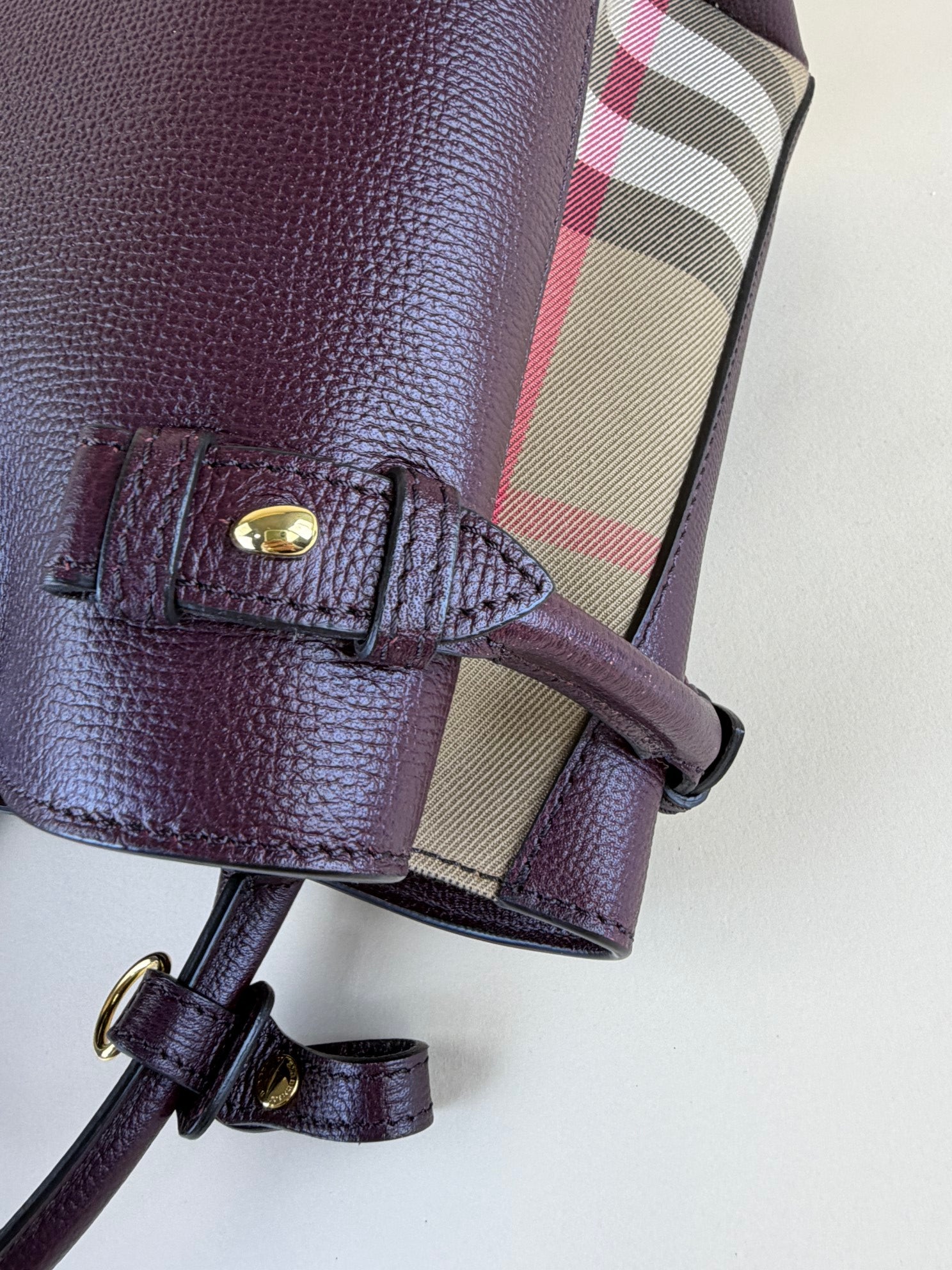 Burberry Burgundy leather Banner medium Tote Baby Bag