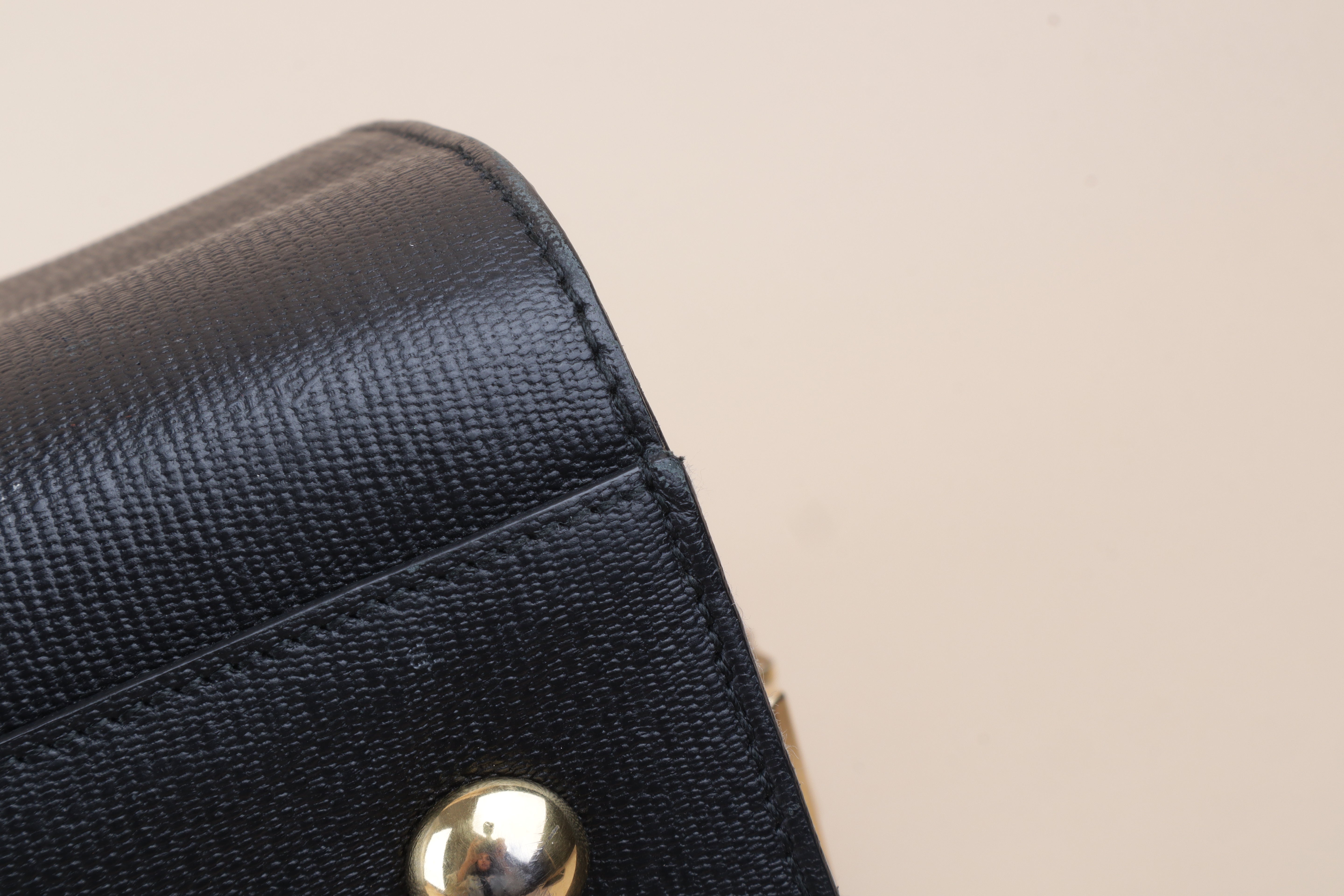 YSL Black Classic Y Cabas Tote Bag Medium Bag