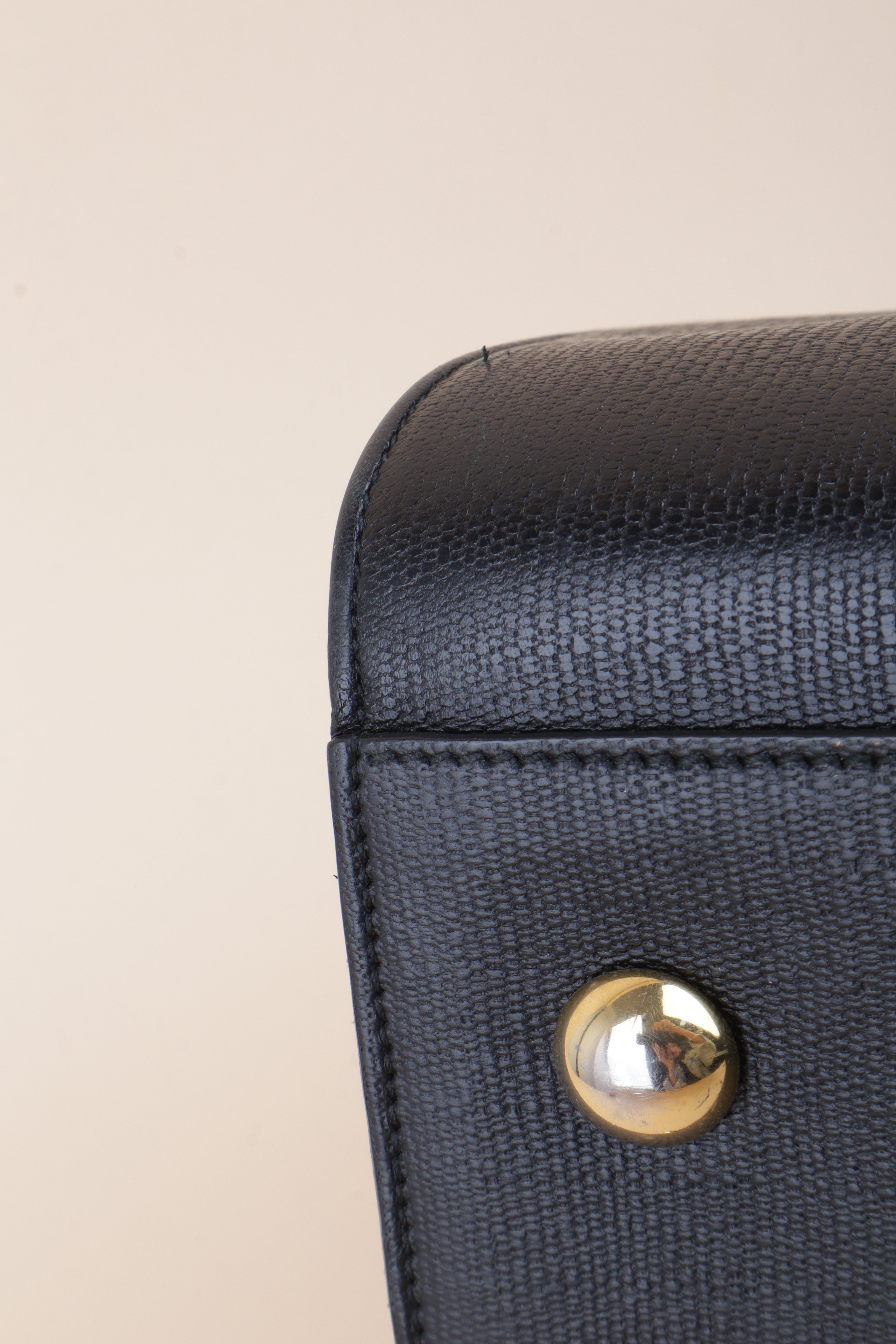 YSL Black Classic Y Cabas Tote Bag Medium Bag