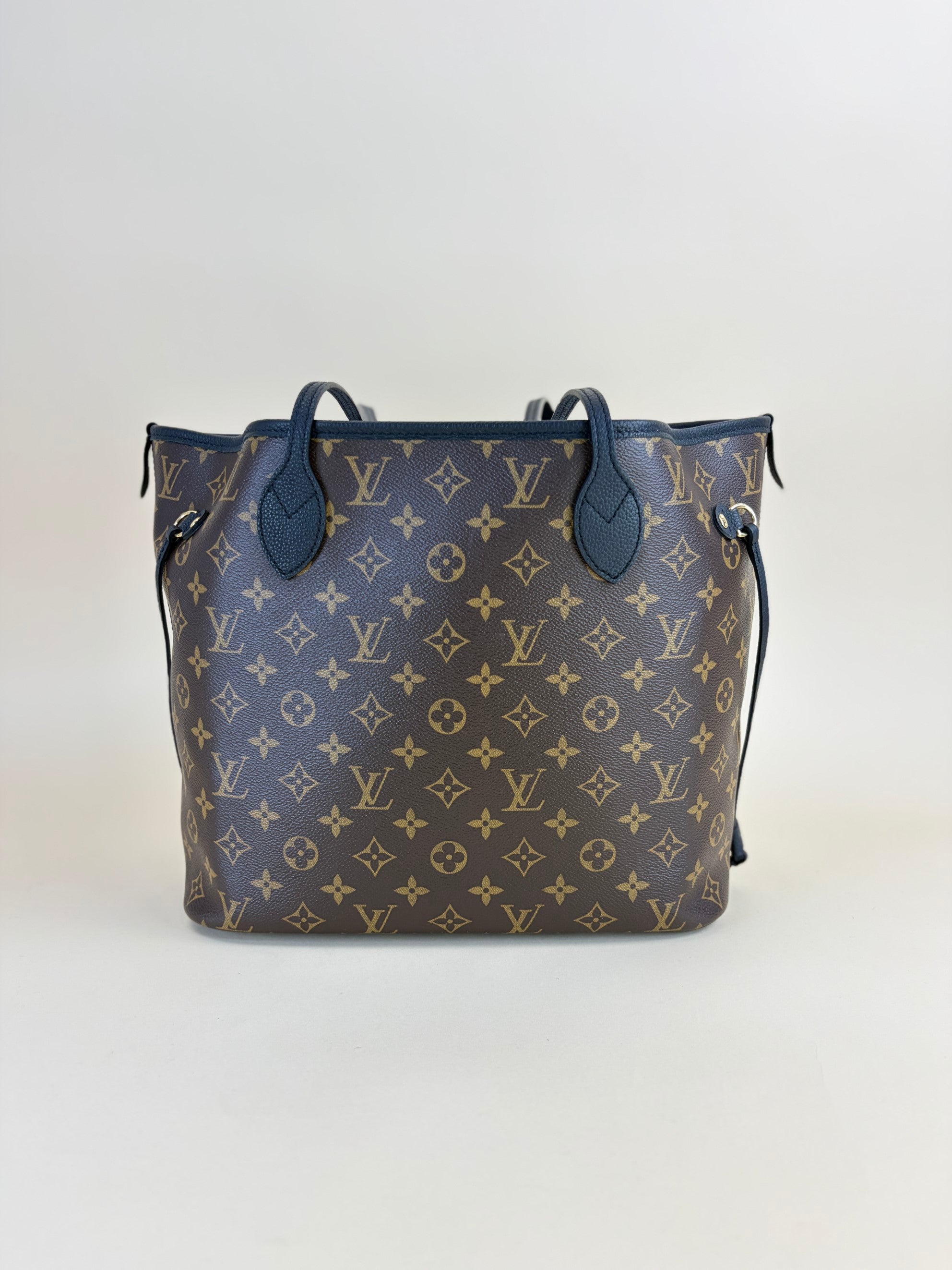 louis Vuitton never full inside out mm pouch monogram and black