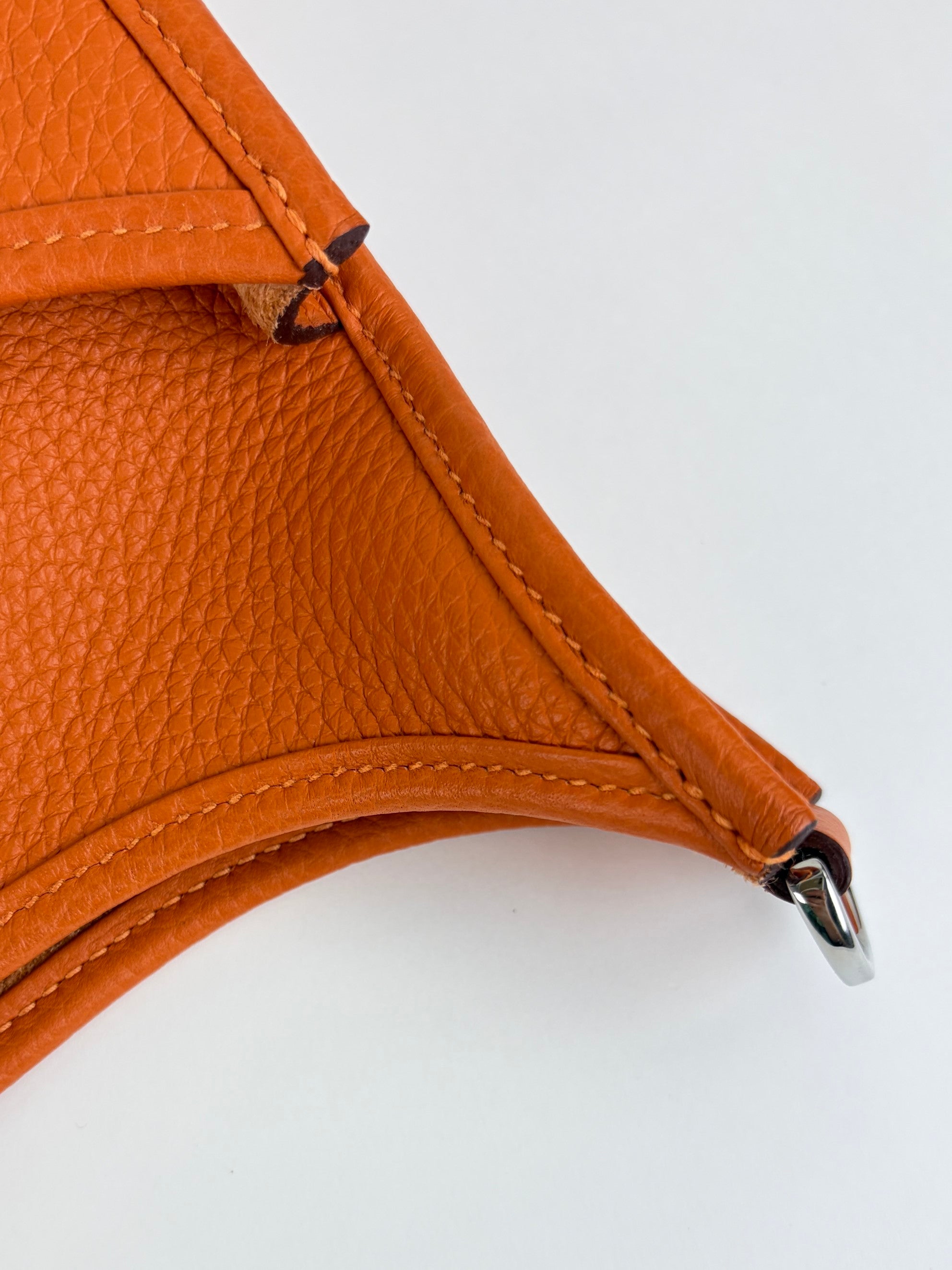 Hermes orange tourbillon Clemence Evelyne 29
