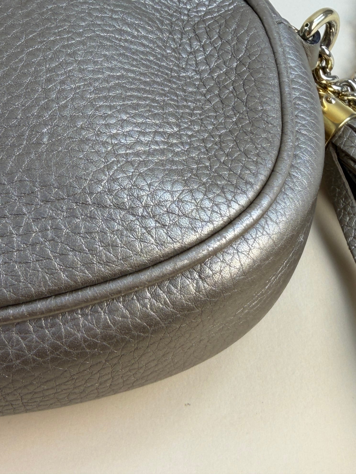 Gucci gold metallic mini soho chain cross body bag