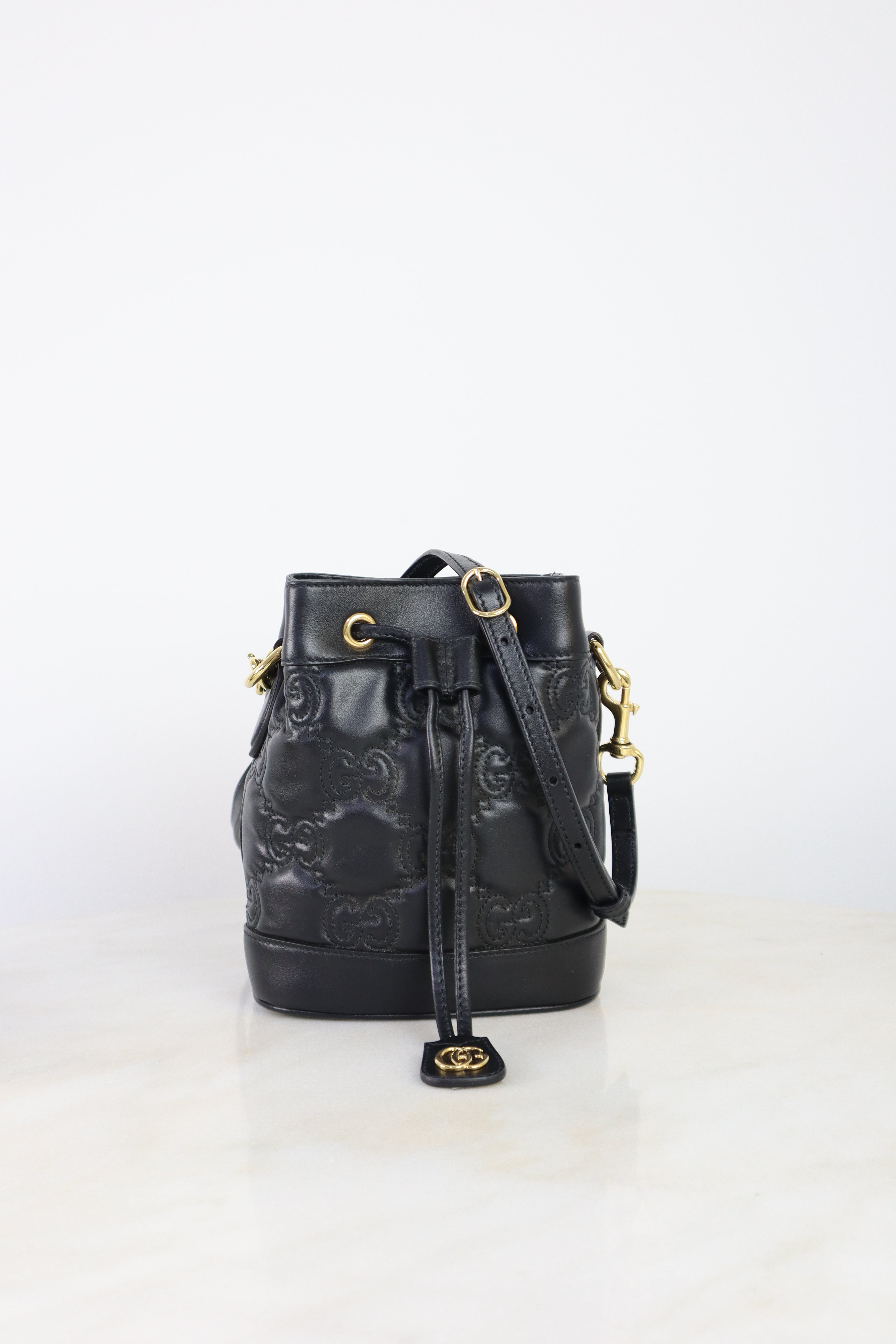 Gucci Black GG Matelasse Bucket Crossbody Bag