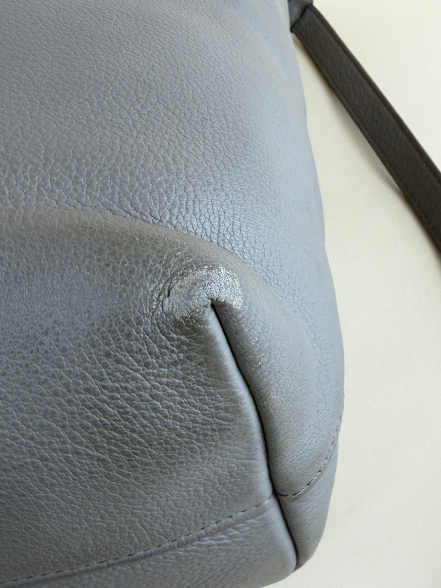 Prada vitello phenix shopping bag