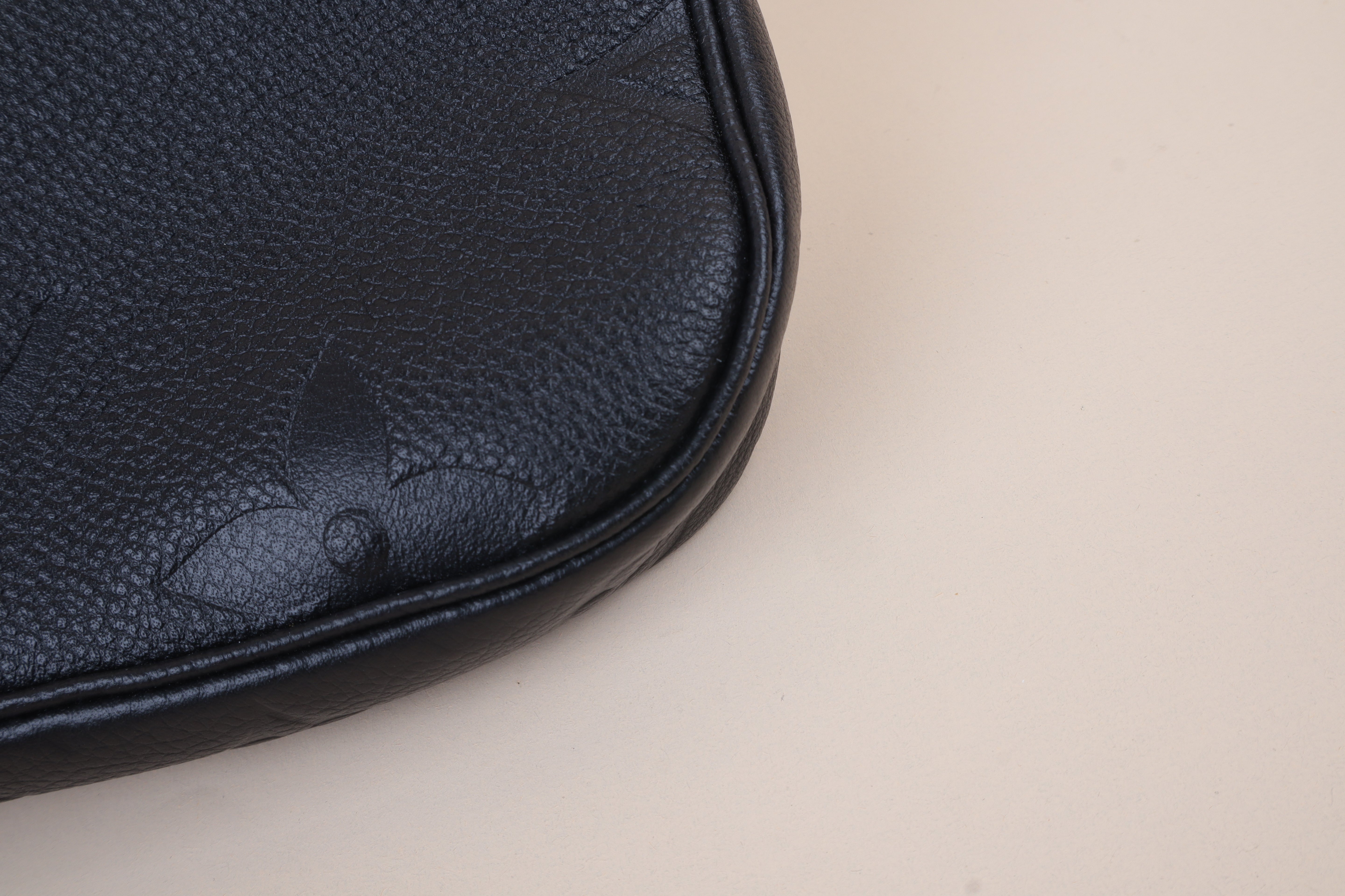 Louis Vuitton Black Multi Pochette EmpireNet
