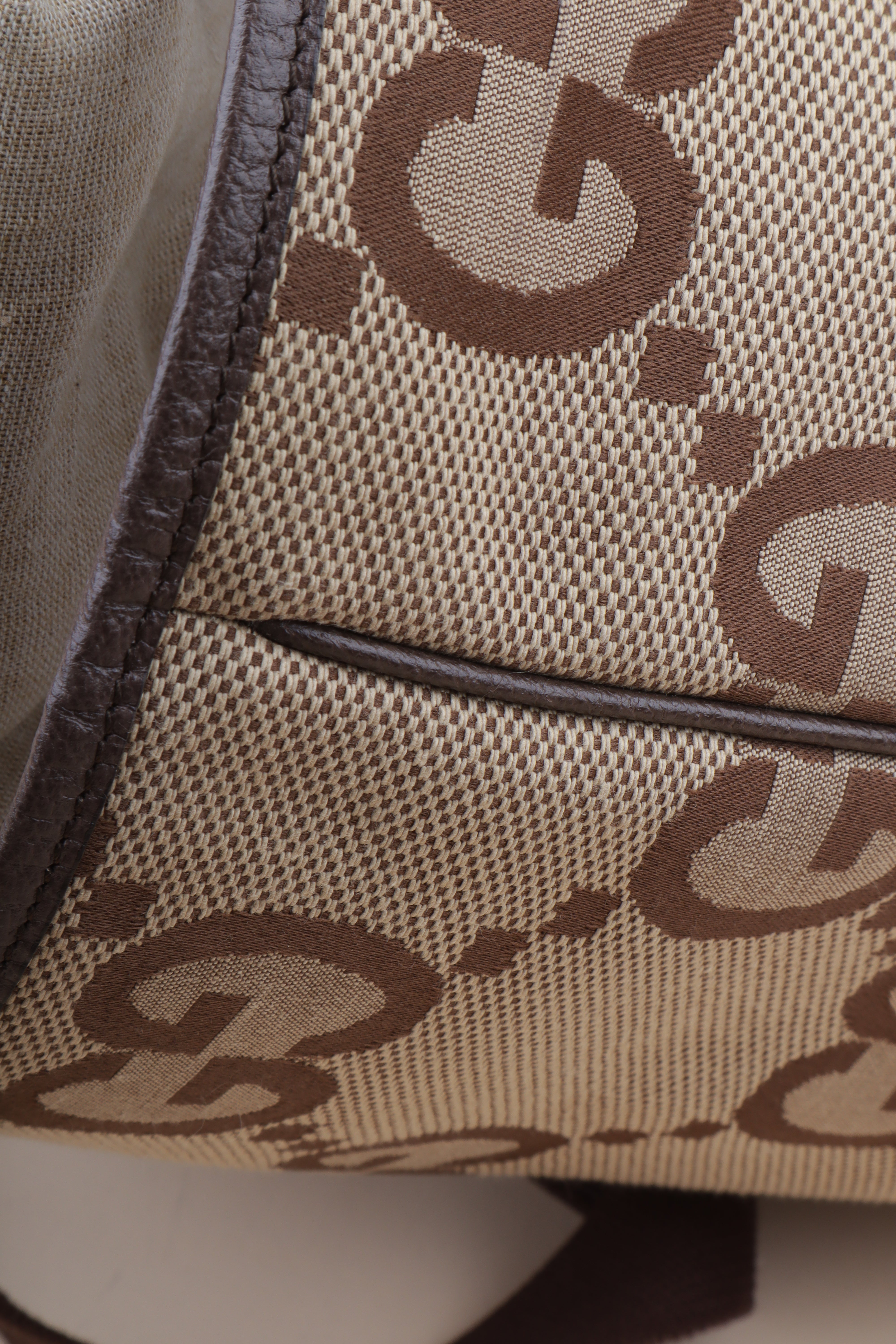 Gucci Brown GG Jumbo Shopping Ophidia Bag