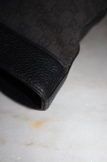 Gucci Black GG Tote Bag-handbag-Gucci-The Closet Egypt