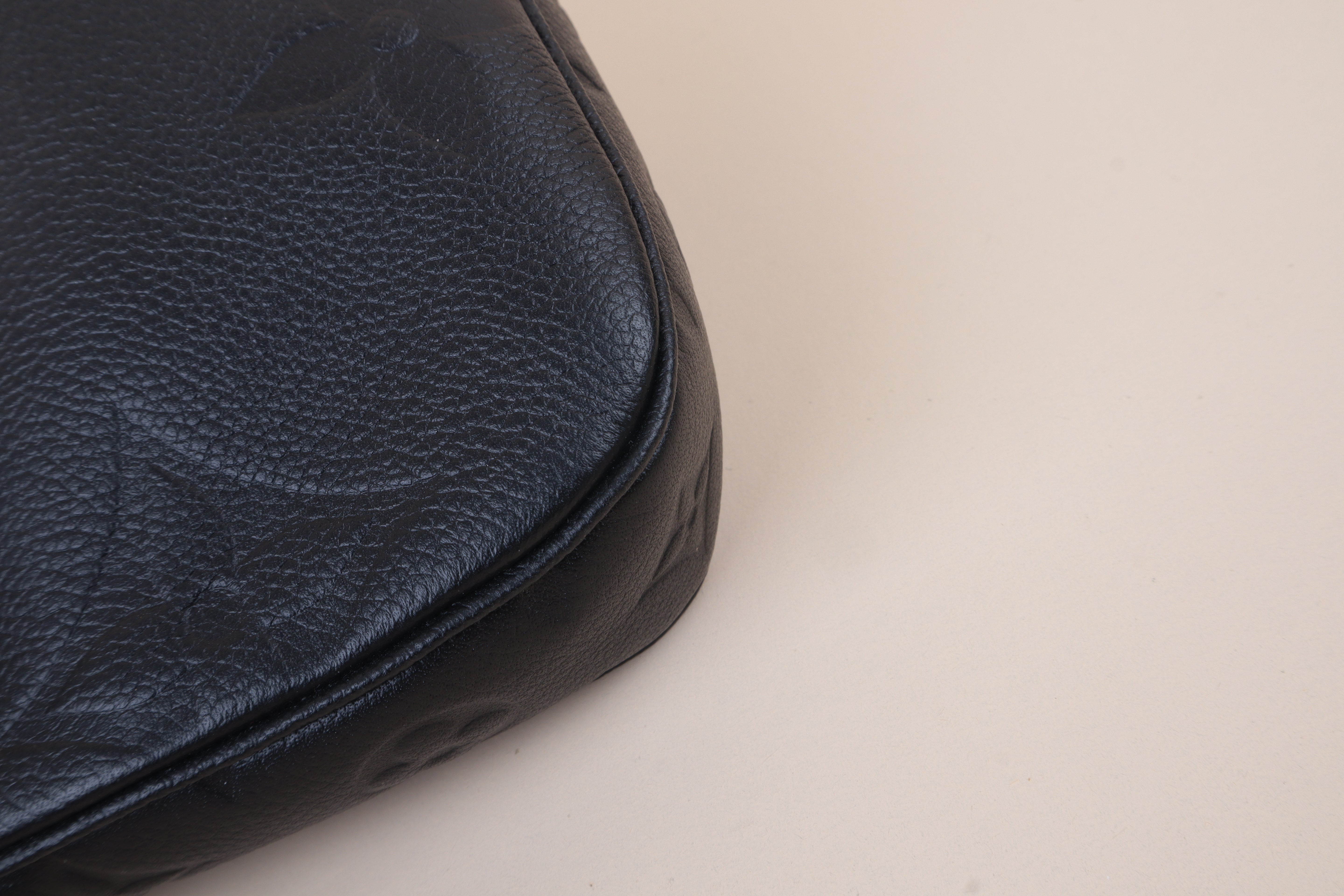 Louis Vuitton Black Multi Pochette EmpireNet