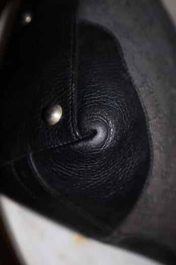 Gucci Black GG Tote Bag-handbag-Gucci-The Closet Egypt