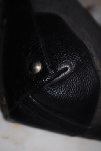 Gucci Black GG Tote Bag-handbag-Gucci-The Closet Egypt