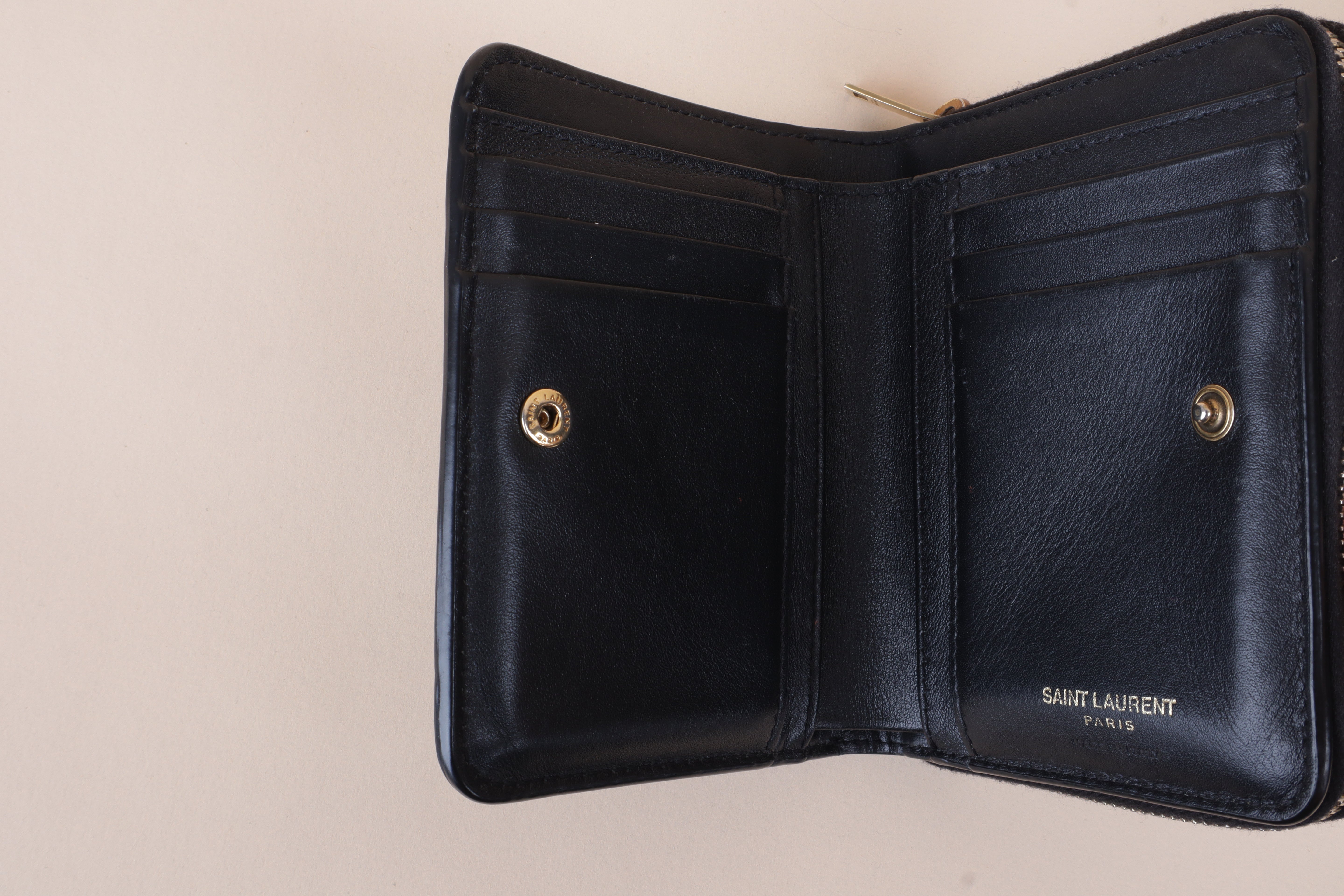 YSL WALLET CROCODILE Embossed BLACK
