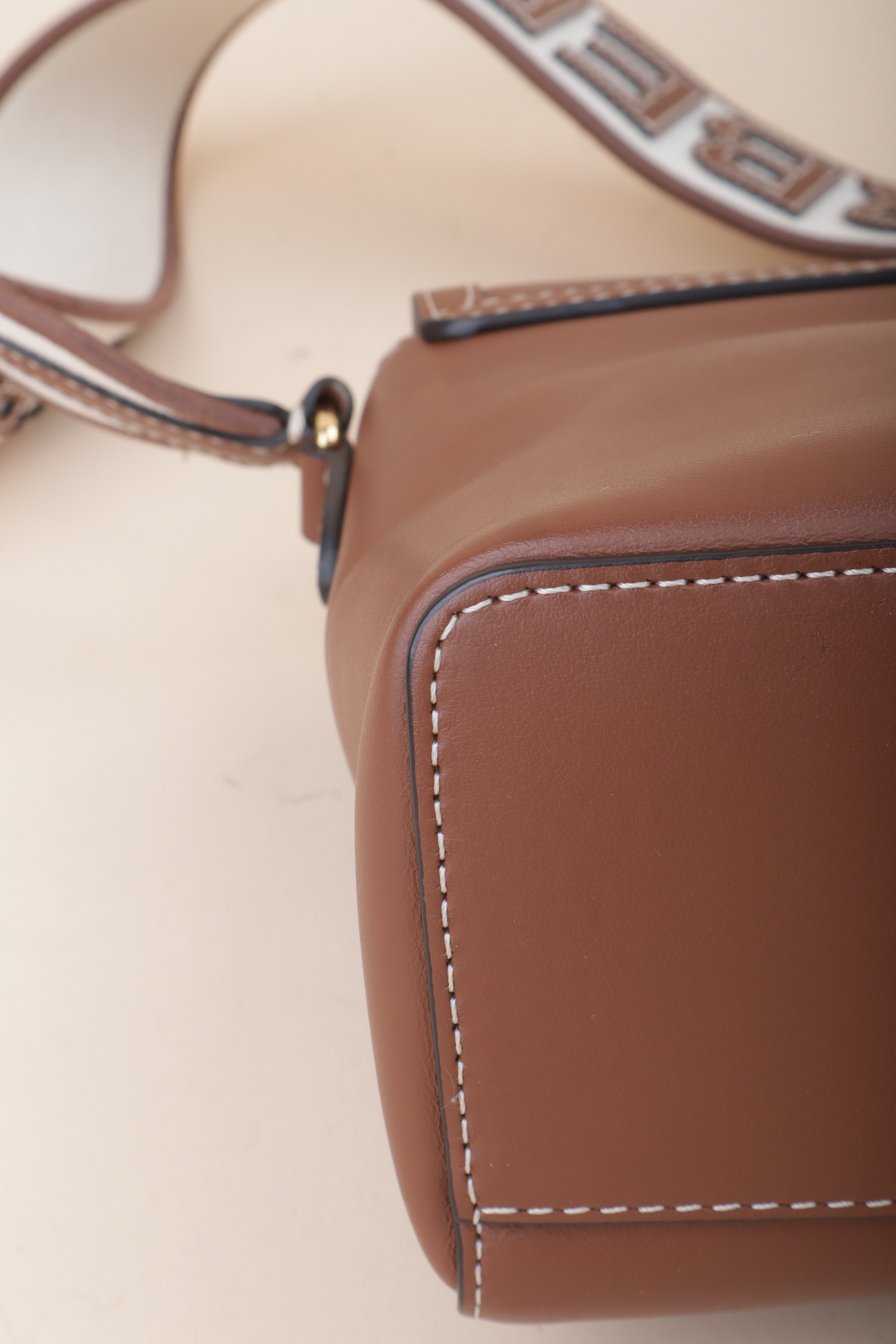Burberry calfskin note crossbody bag tan brown-crossbody-Burberry-The Closet Egypt