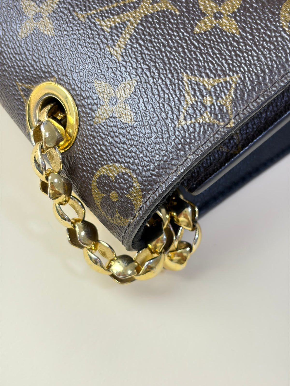 Louis Vuitton monogram canvas black victorie shoulder bag