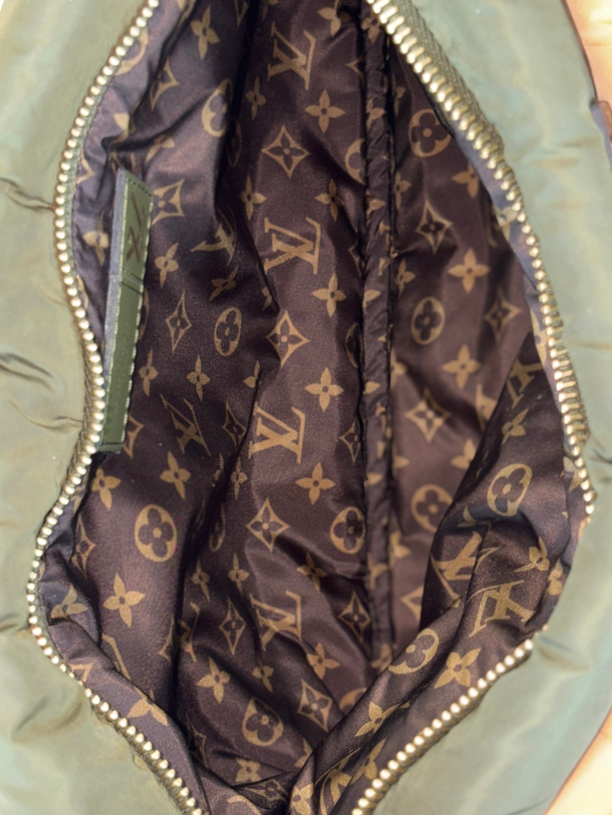 louis Vuitton Kaki beige econyl monogram maxi multi pochette