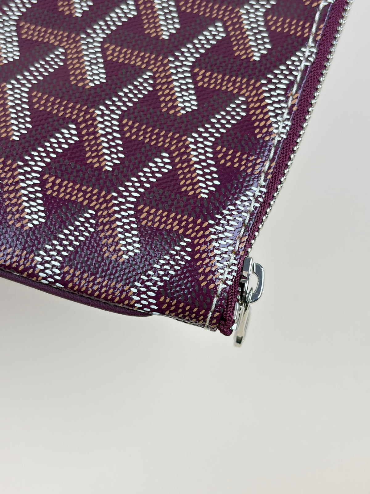 Goyard euro Burgandy go yardine senat mm pouch
