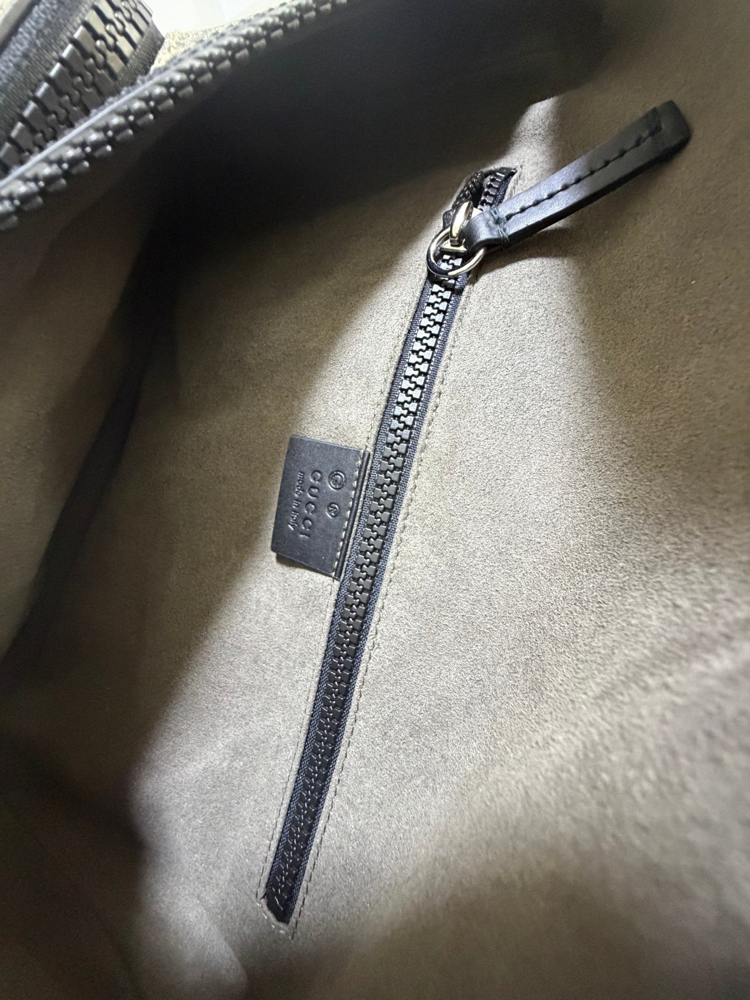 Gucci Bicolor GG Supreme Monogram Large Belt Bag
