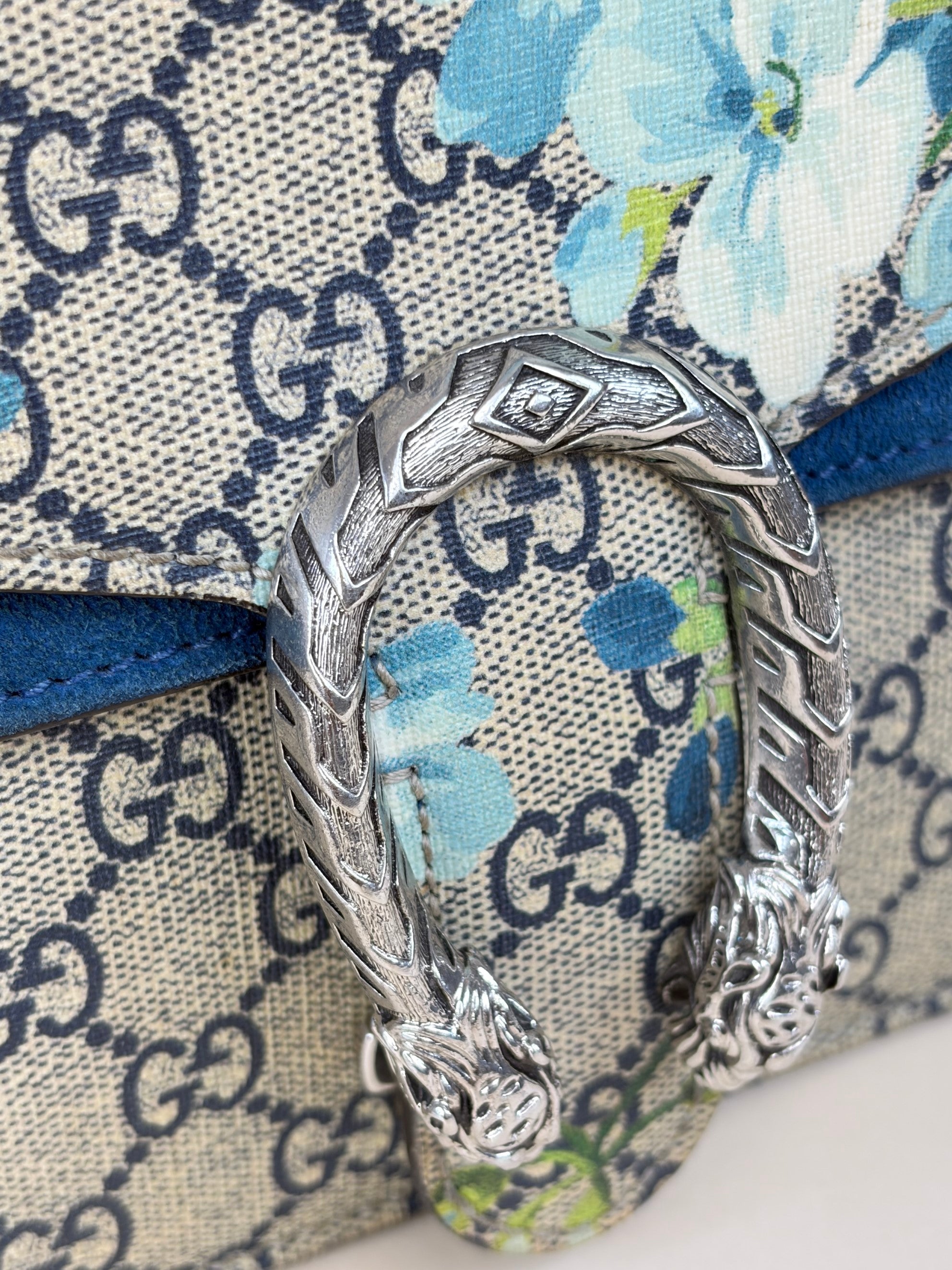 Gucci gg supreme monogram blue florad Dionysus mini