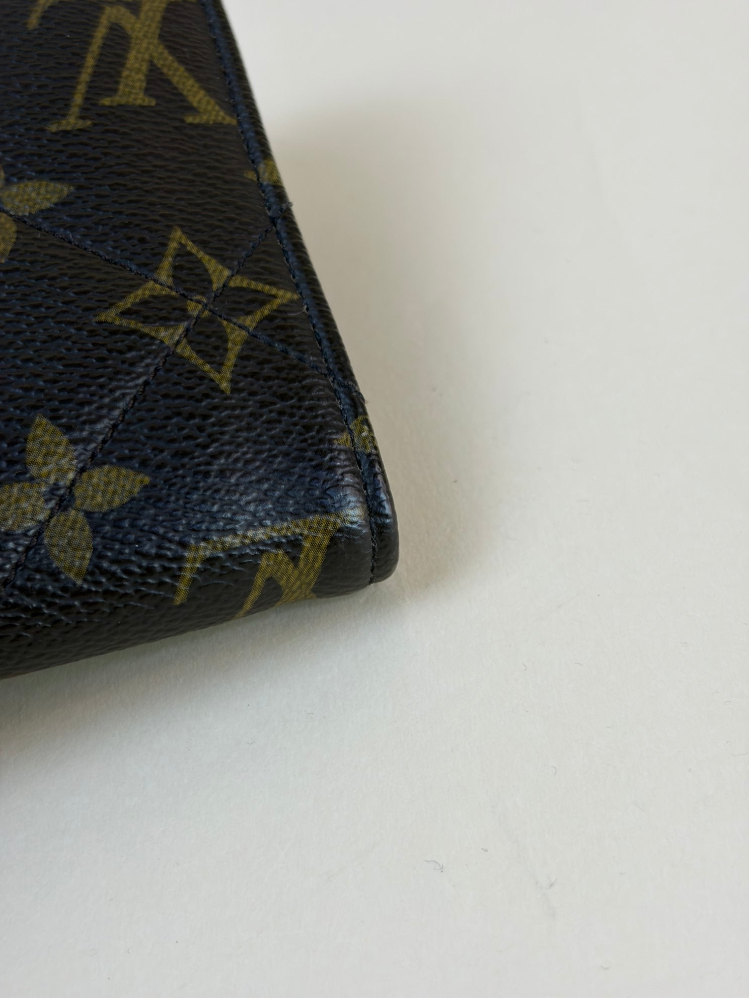Louis Vuitton Monogram Etoile Sarah Long Wallet