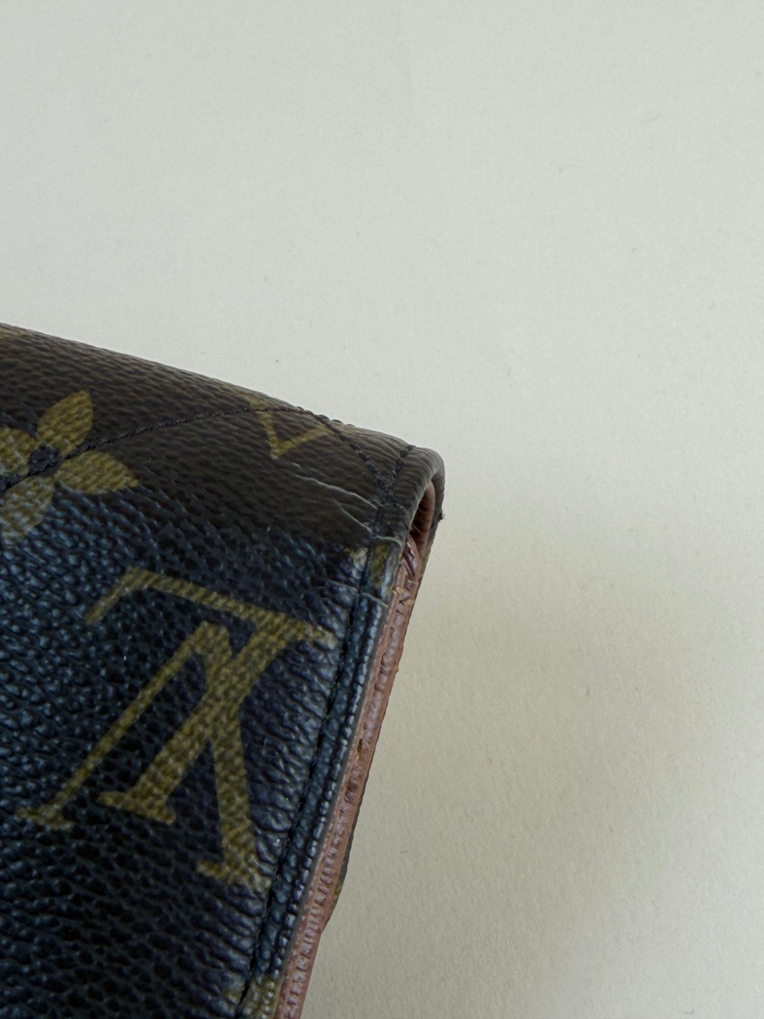 Louis Vuitton Monogram Etoile Sarah Long Wallet