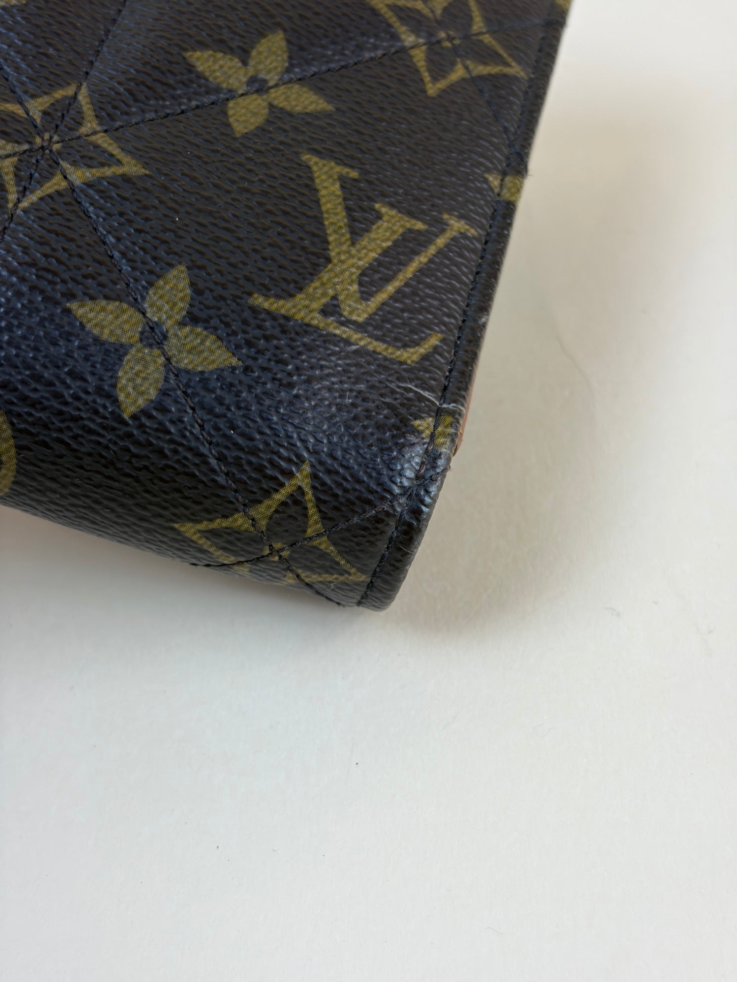 Louis Vuitton Monogram Etoile Sarah Long Wallet