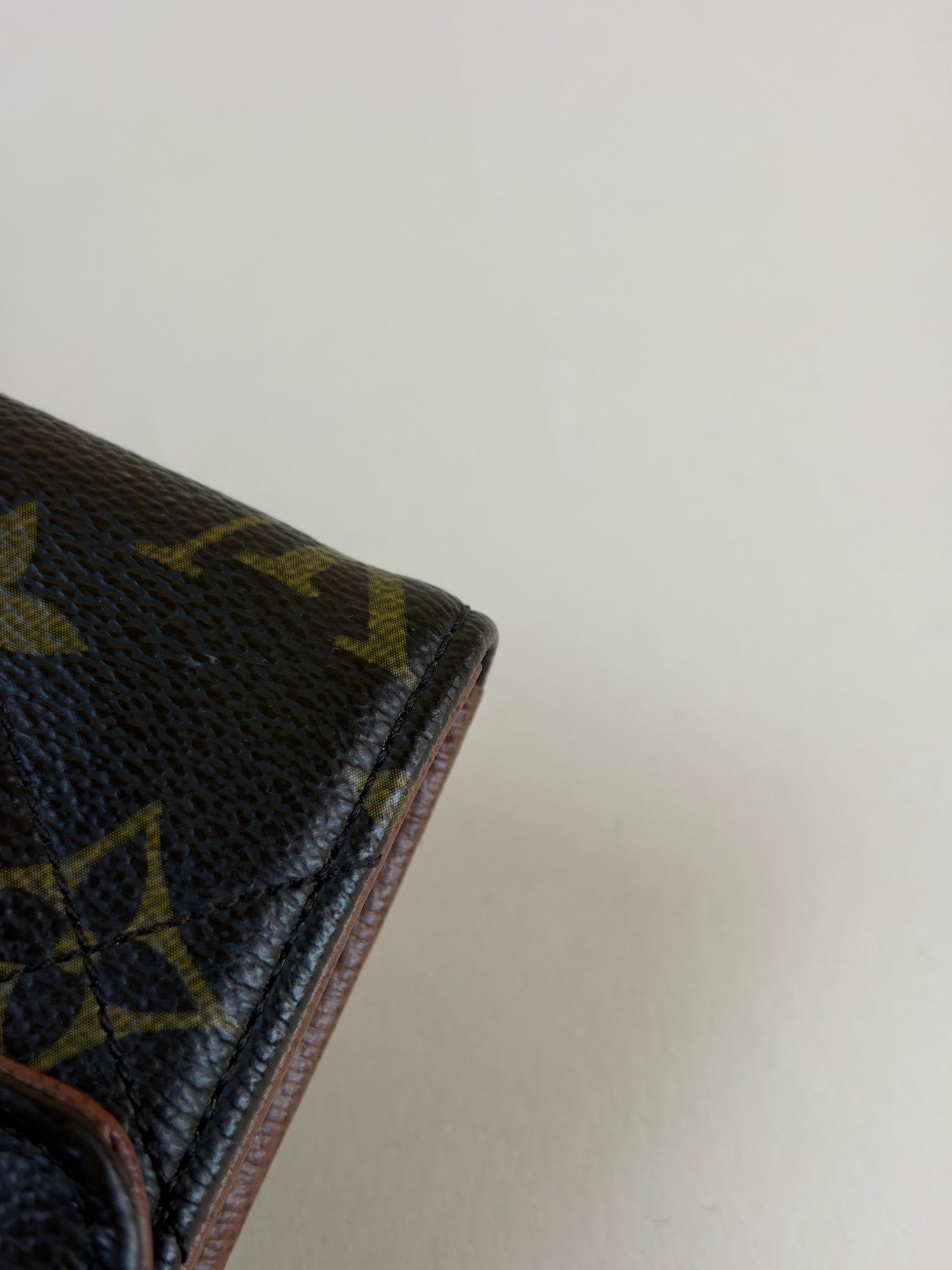 Louis Vuitton Monogram Etoile Sarah Long Wallet