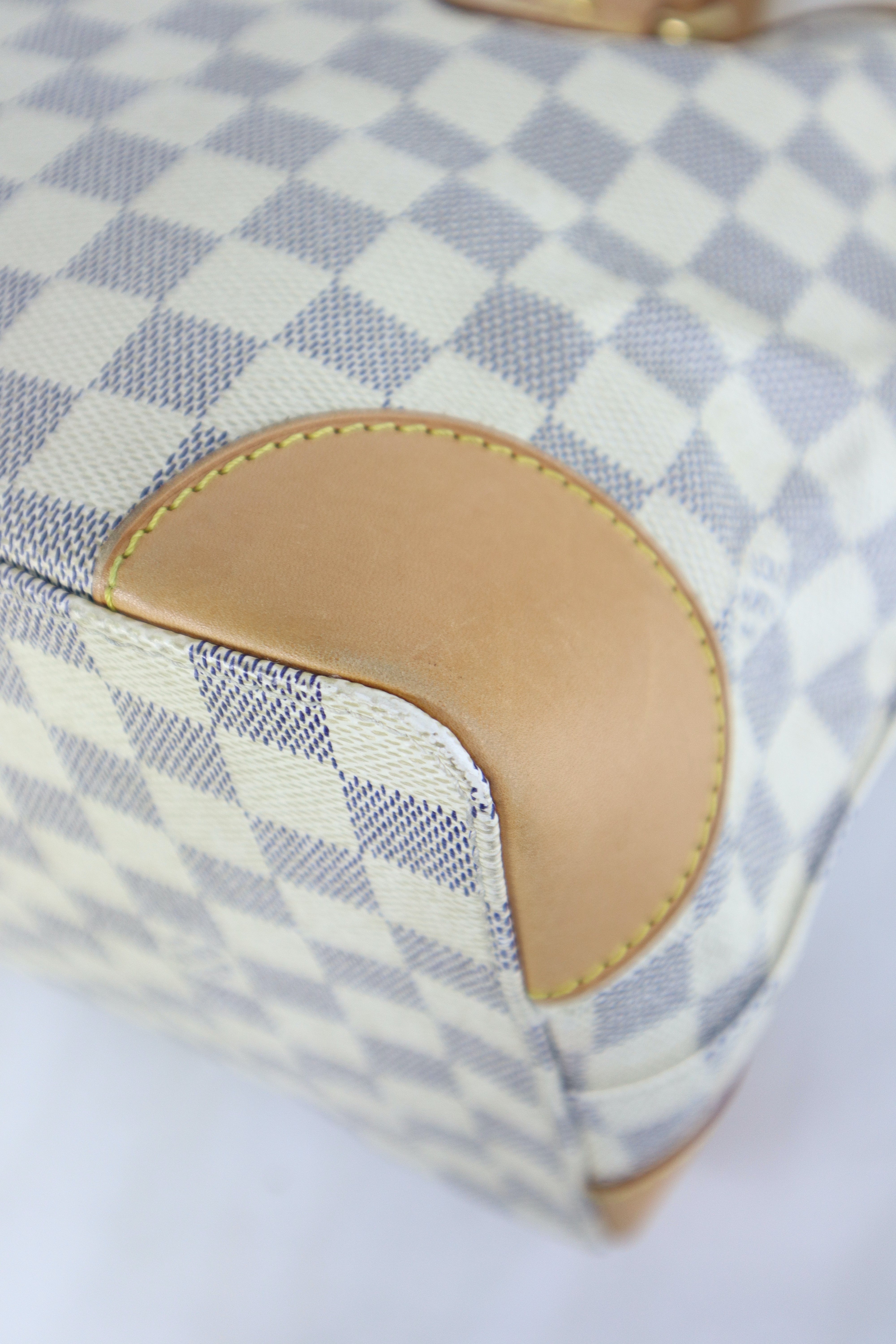 Louis Vuitton Damier Azur Hampstead PM Shoulder Bag