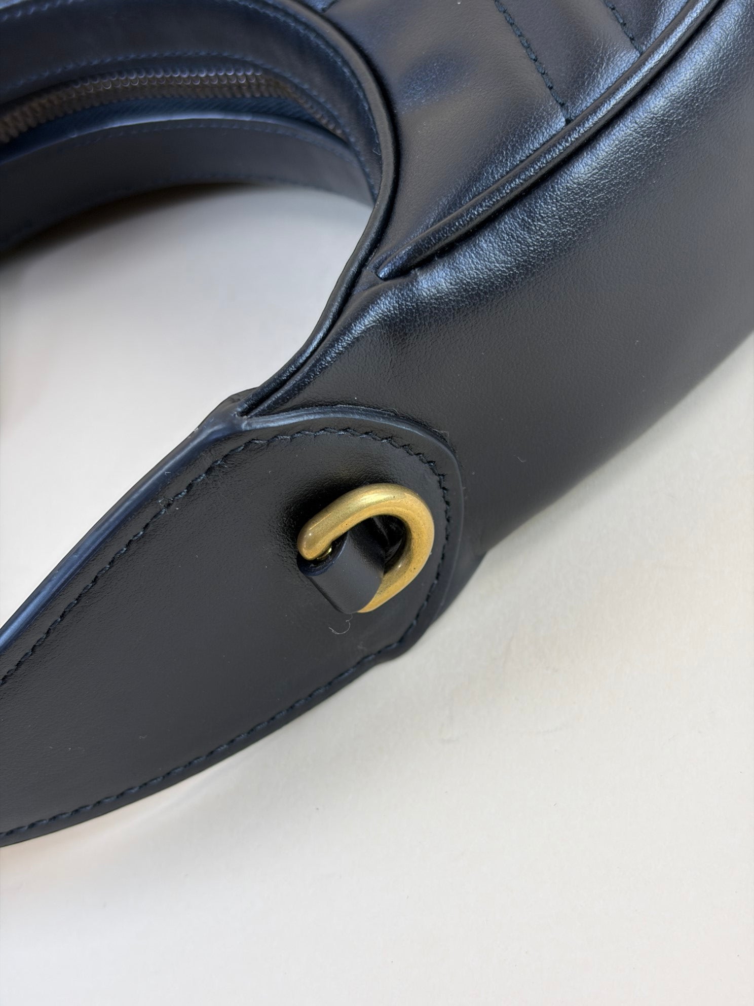 Gucci calfskin matelassé Black chevron small GG Marmont half-moon hob bag