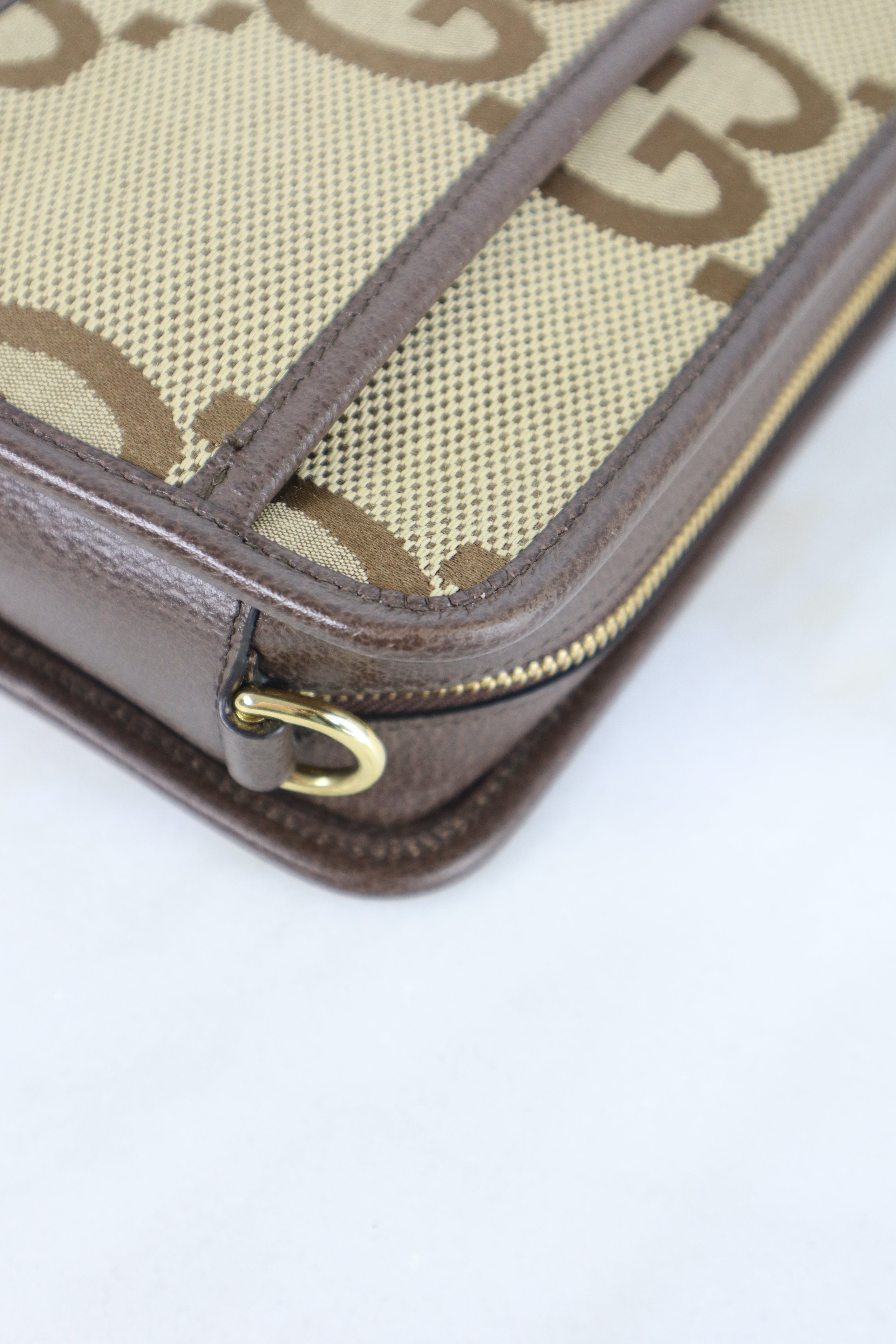 Gucci Ebony Jumbo GG Cross Zip Camera Bag