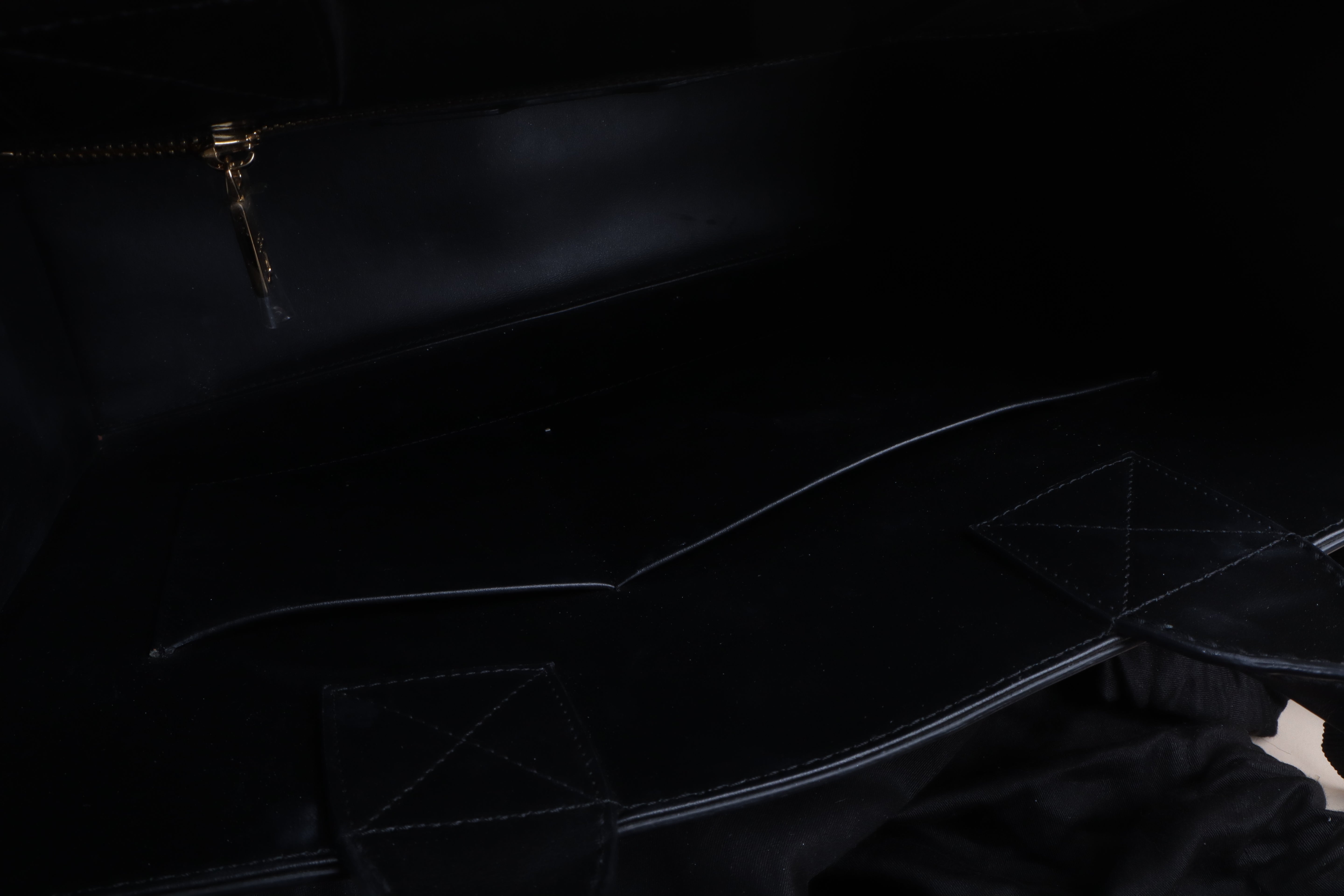 Dolce & Gabbana BLACK&GRAY MEDUIM LEATHER DG DAILY