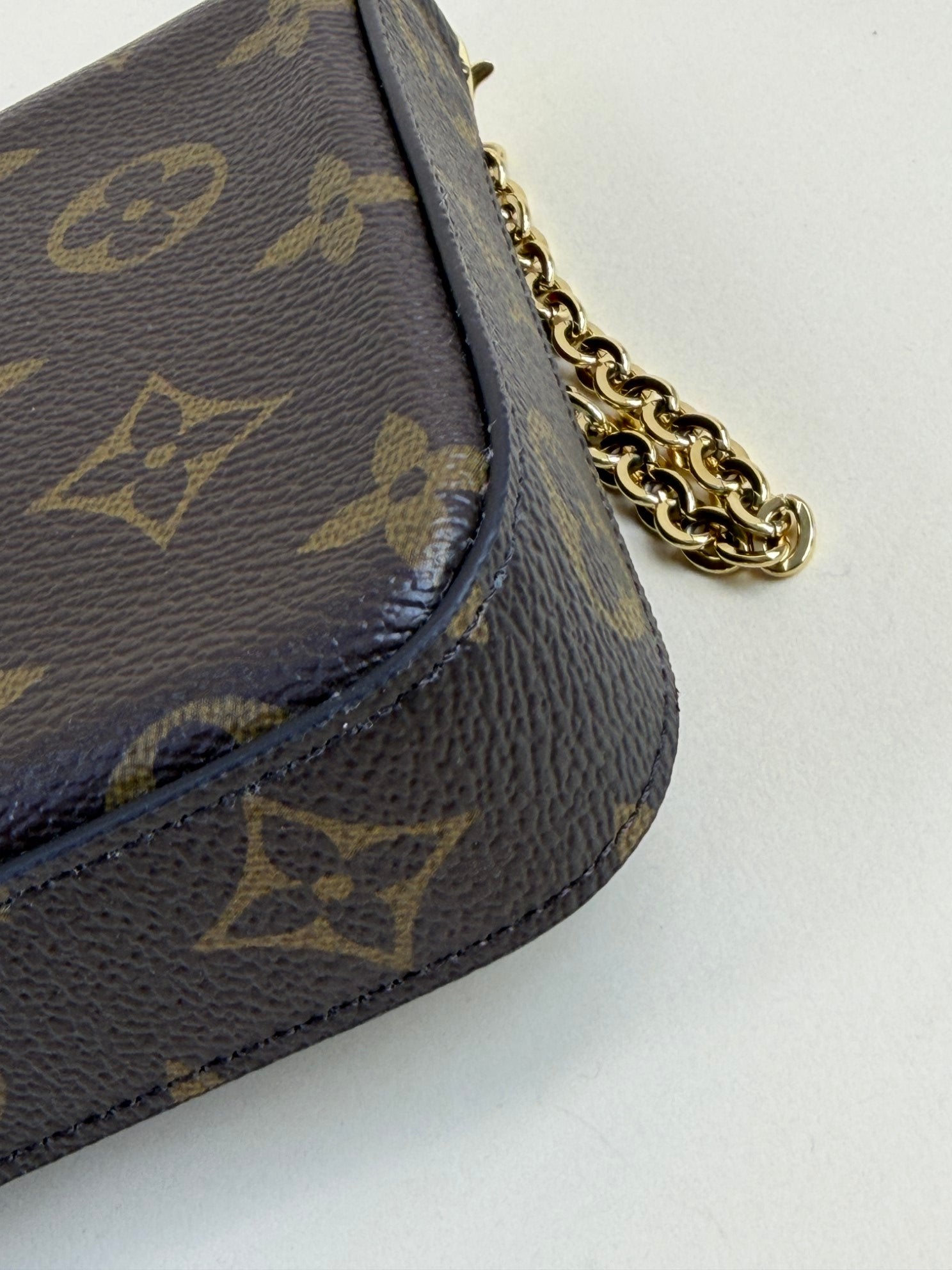 louis Vuitton monogram pochette Felicie