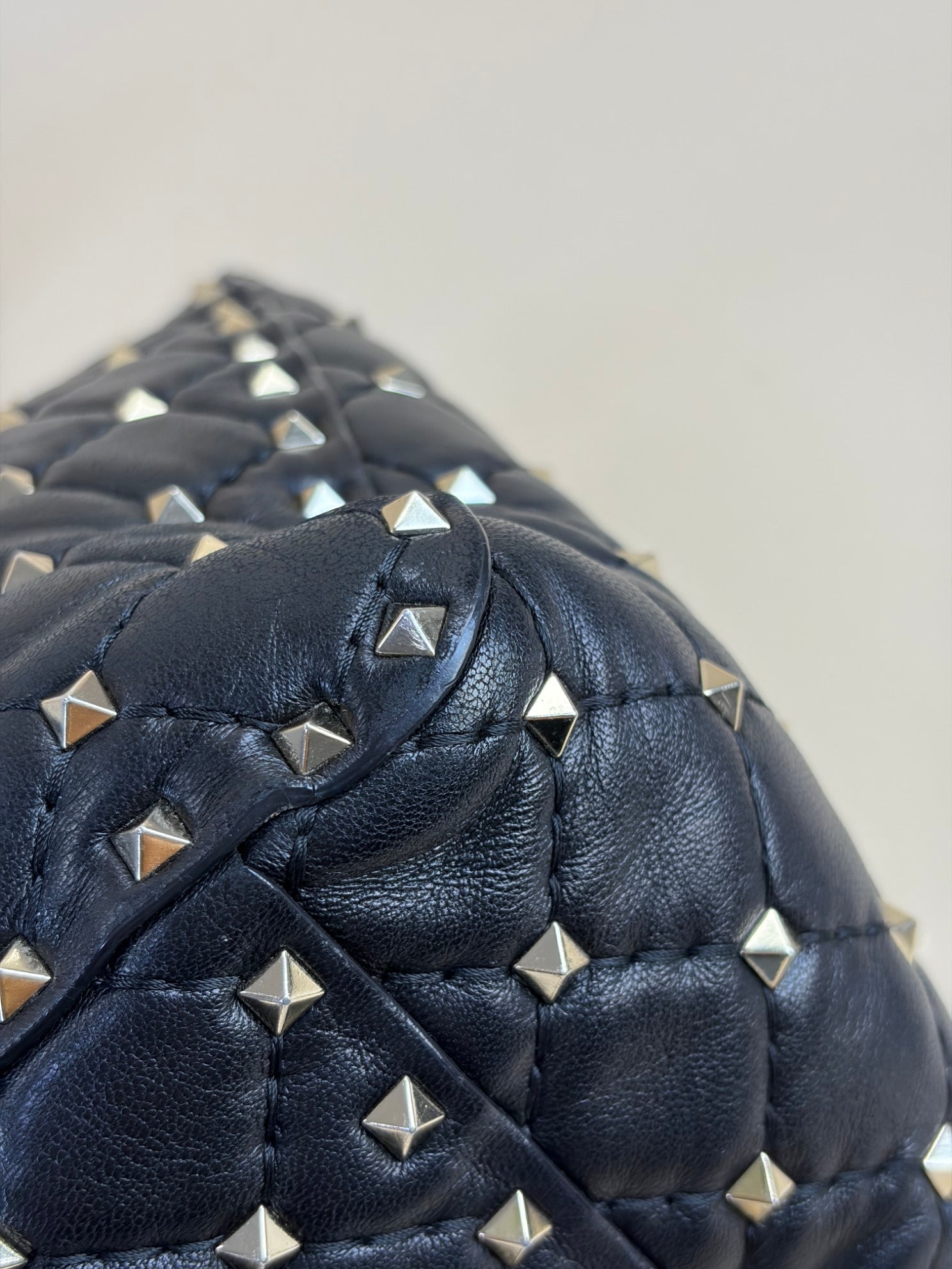 Valentino black quilted Nappa leather rock stud spike large