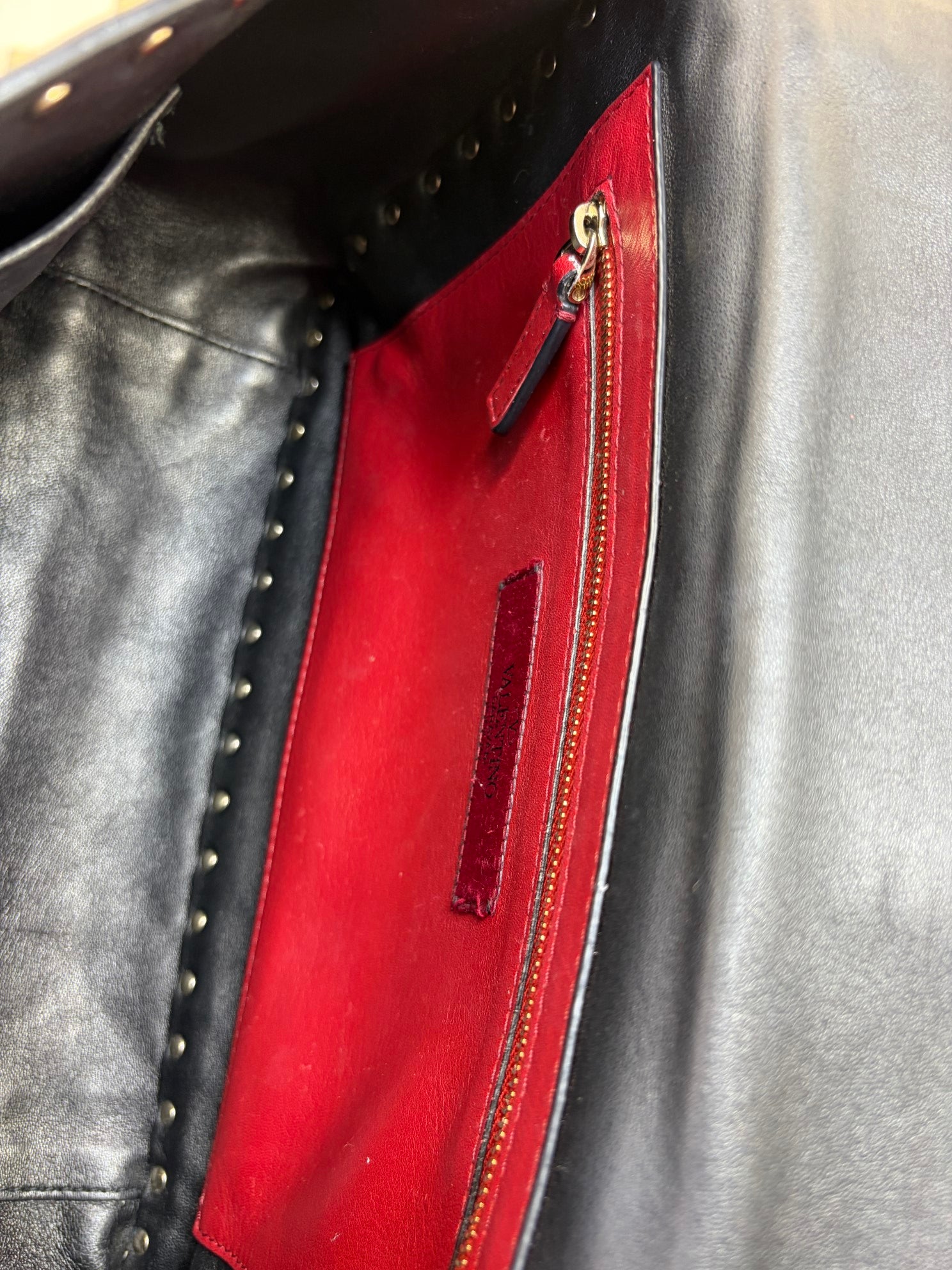 Valentino black quilted Nappa leather rock stud spike large