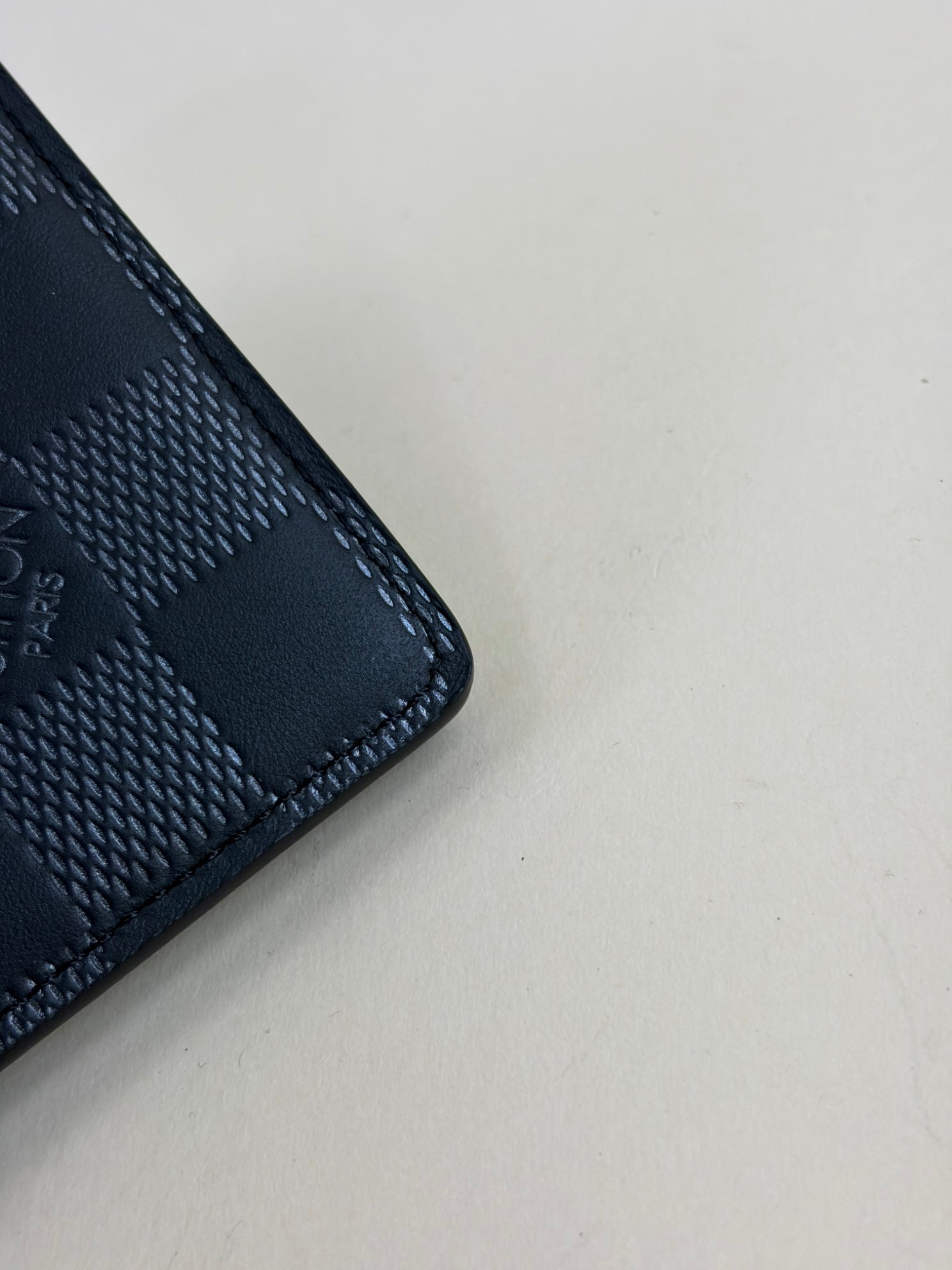 Louis Vuitton damier multiple Infini man small wallet