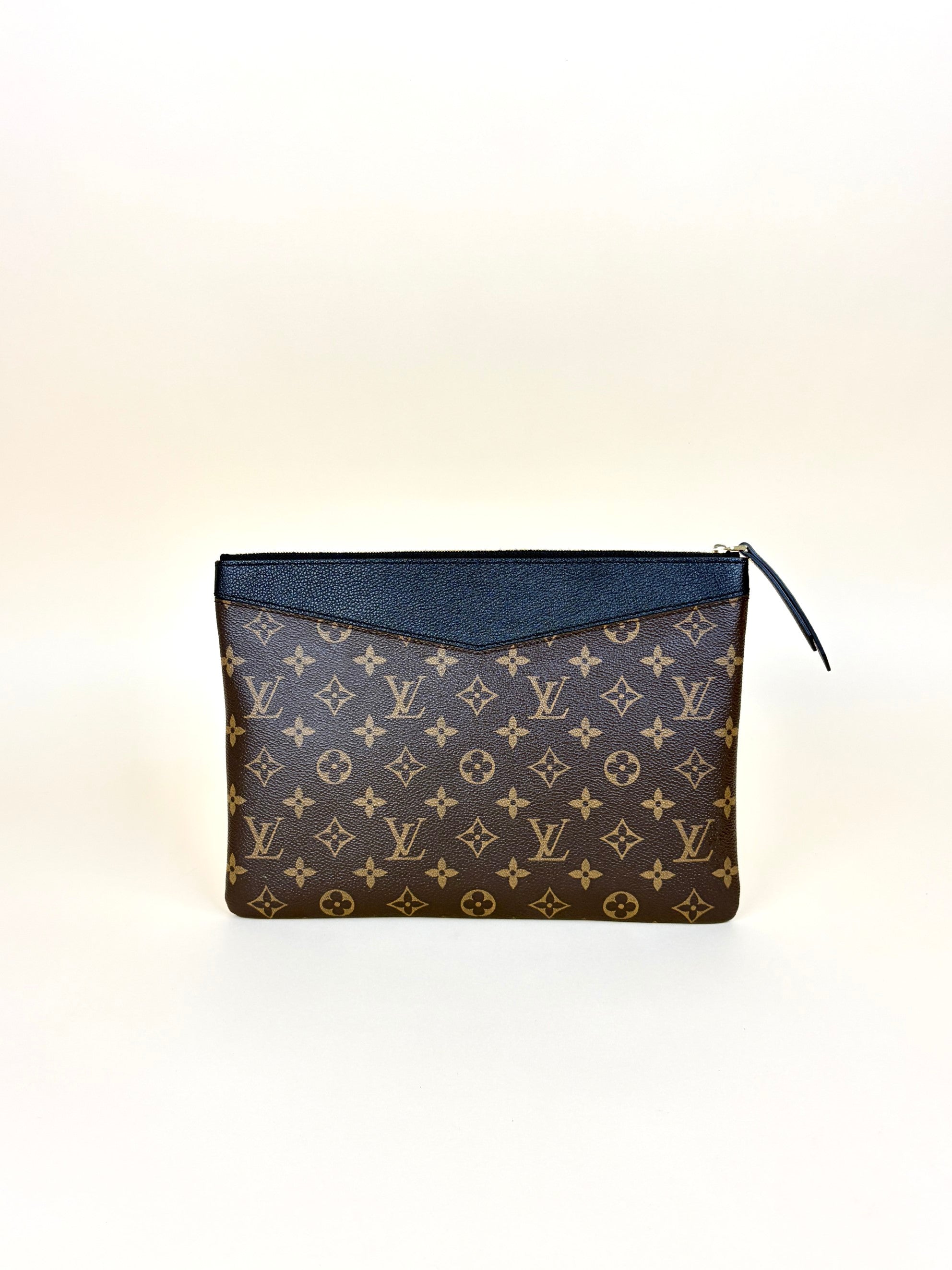 Louis Vuitton Monogram Black Daily Pouch