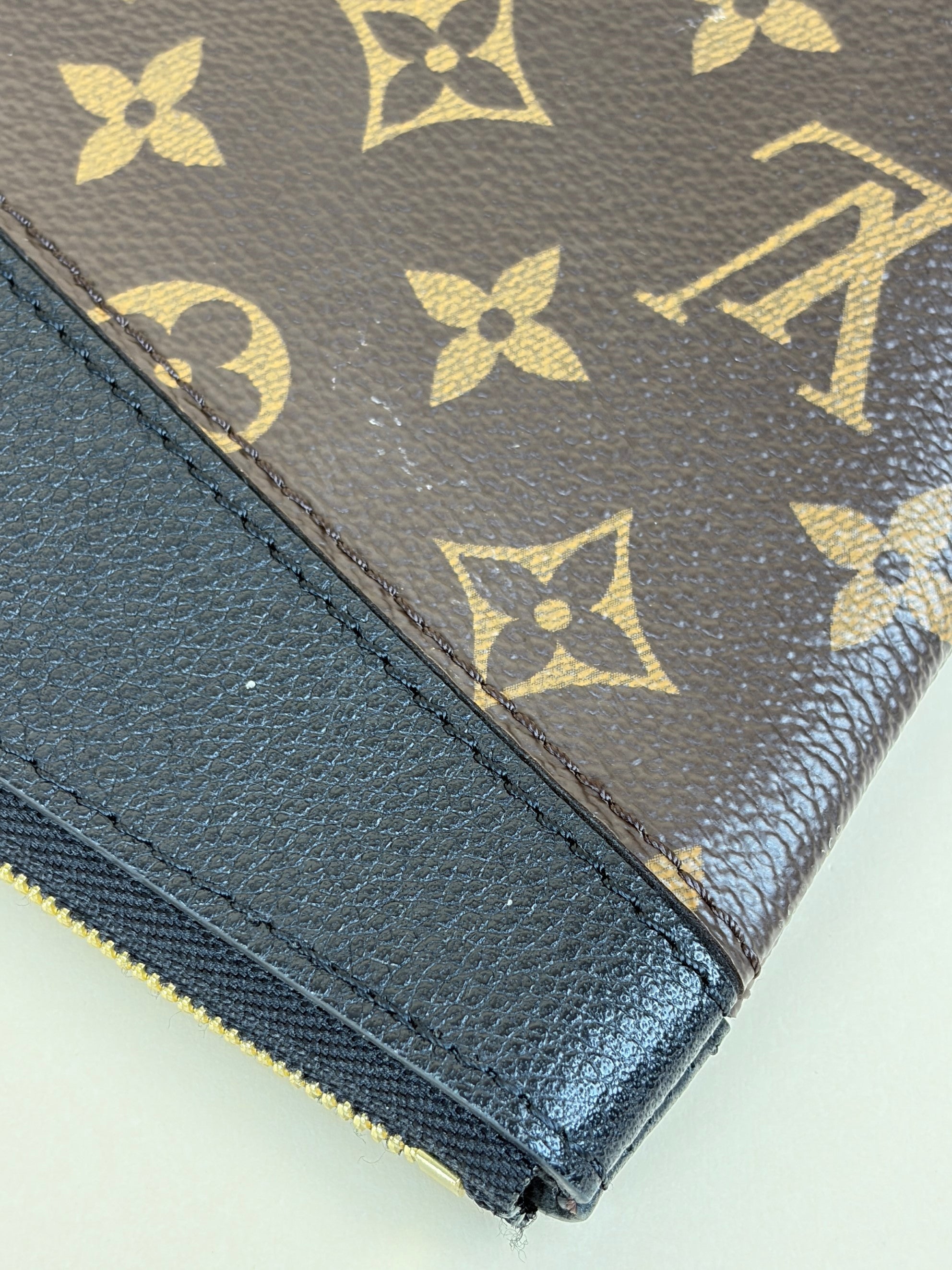 Louis Vuitton Monogram Black Daily Pouch