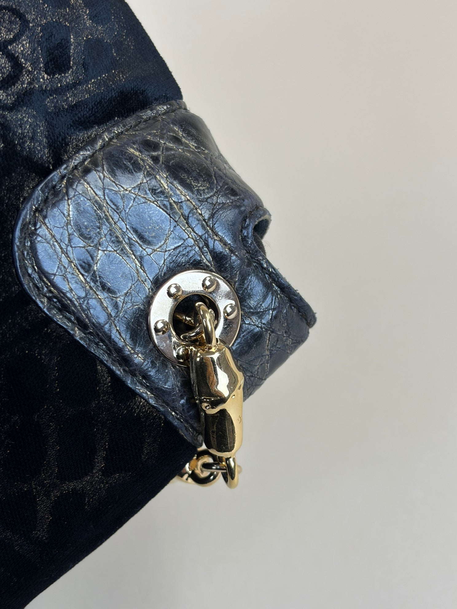 Gucci Black Alligator-Velvet Tom Ford Jeweled Dragon Shoulder Bag