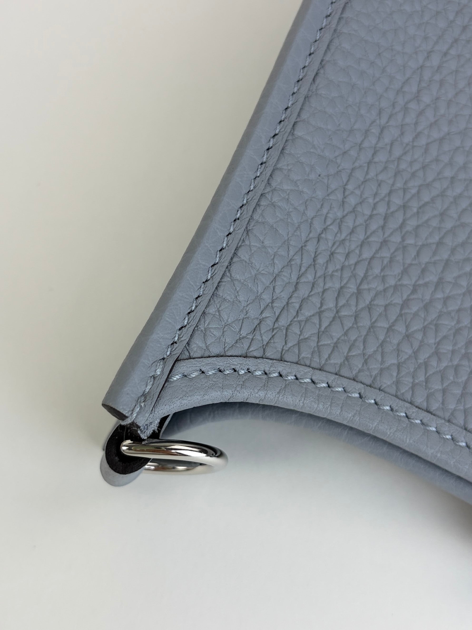 Hermes gris taurillon Clemence Evelyne 16 amazon bag