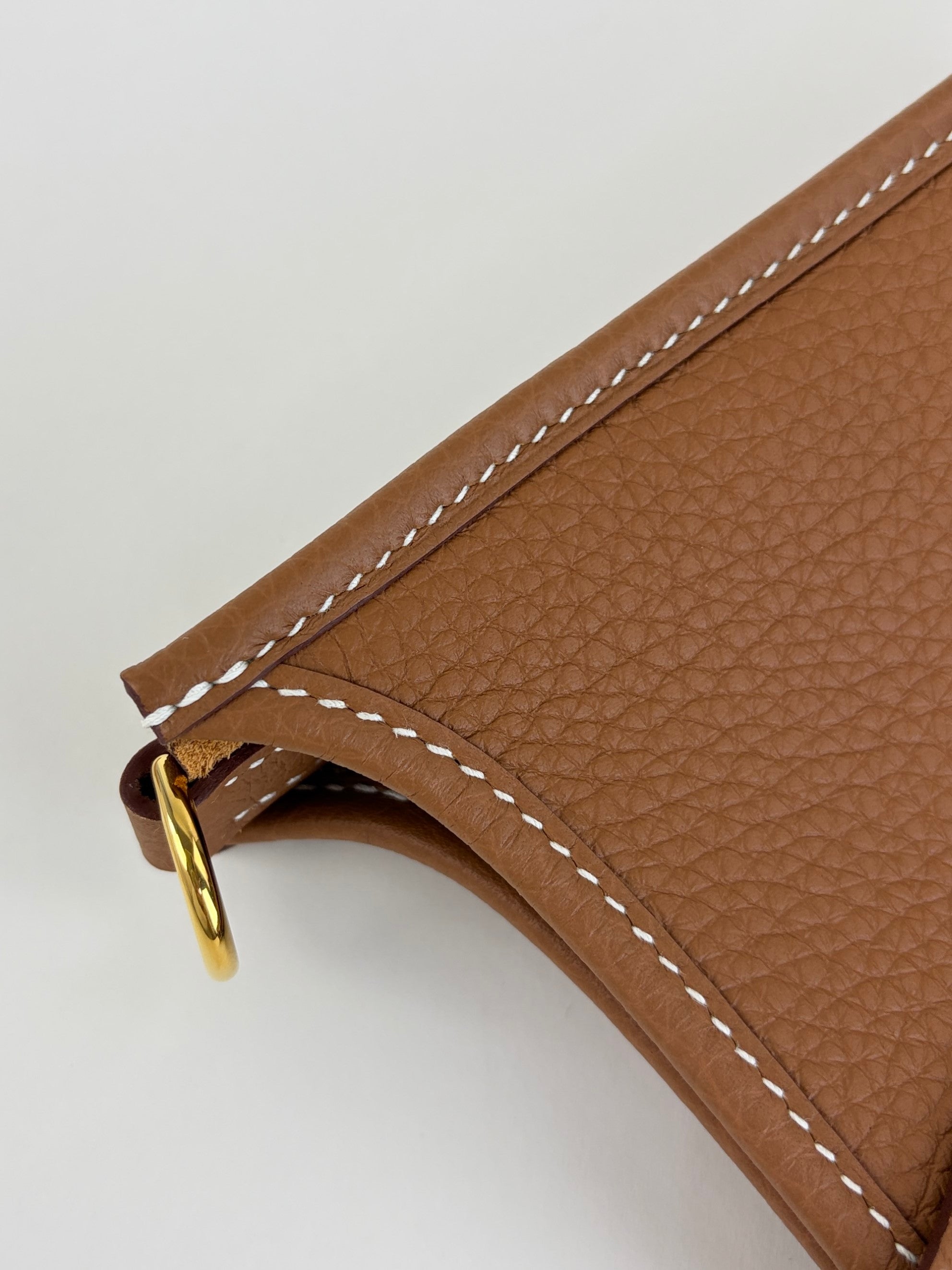 Hermes gold taurillon Clemence Evelyne 16 amazon bag