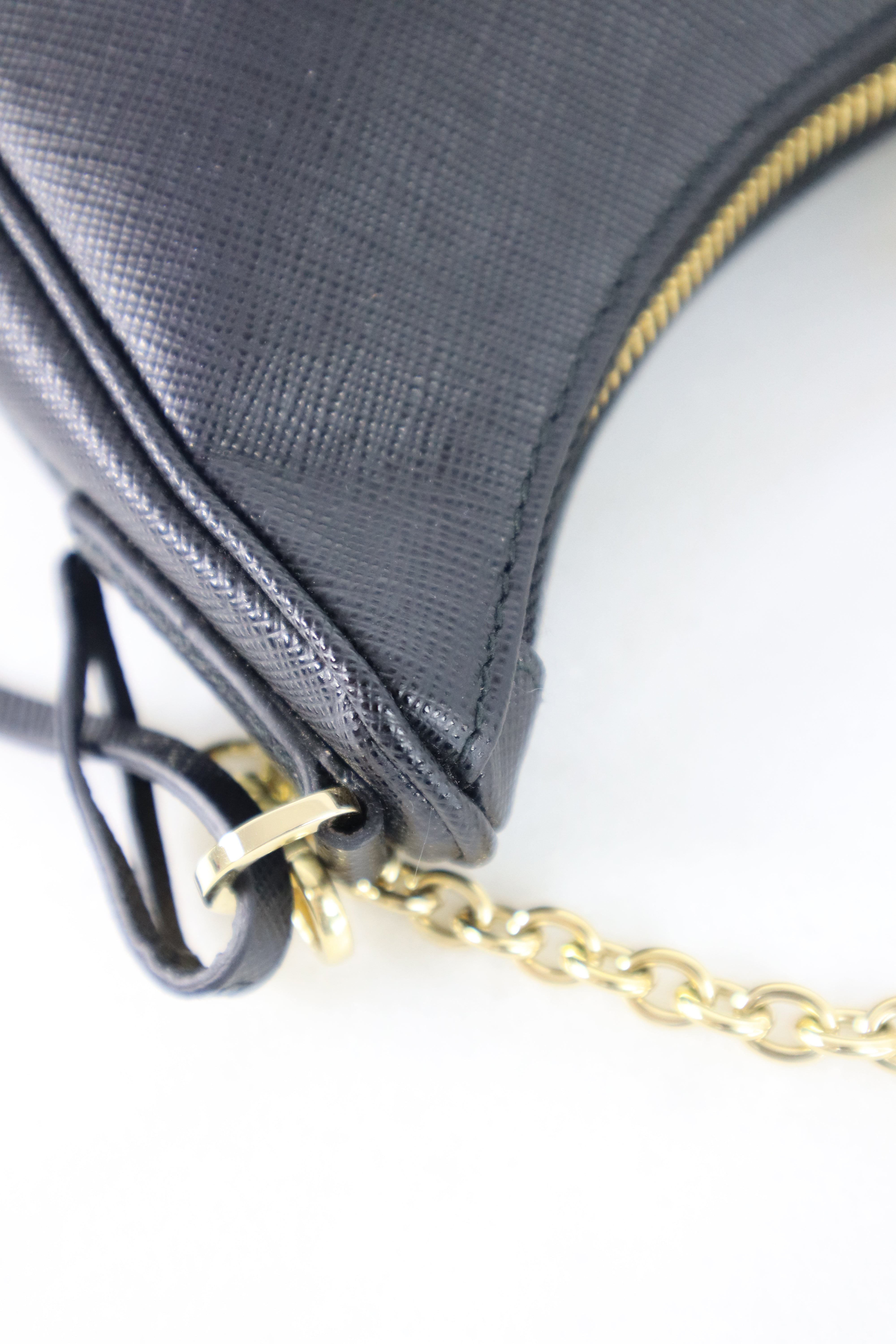 Prada Black Re-Edition 2005 Crossbody Bag with Chain