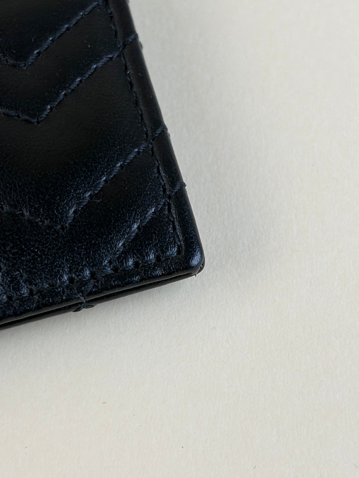 Gucci Black GG Marmont Card Holder with Key Chain