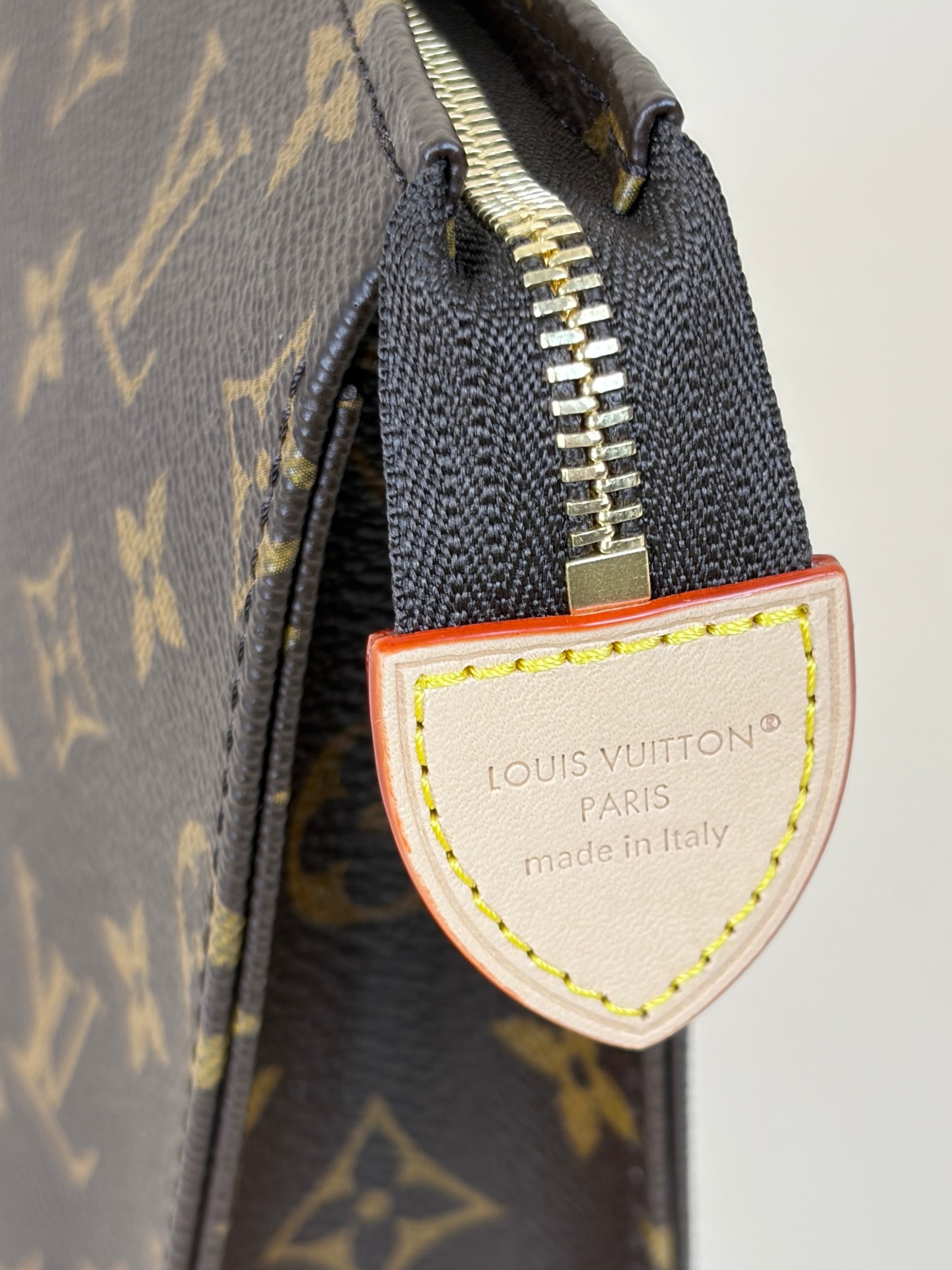 louis vuitton monogram canvas toilette gm pouch 26