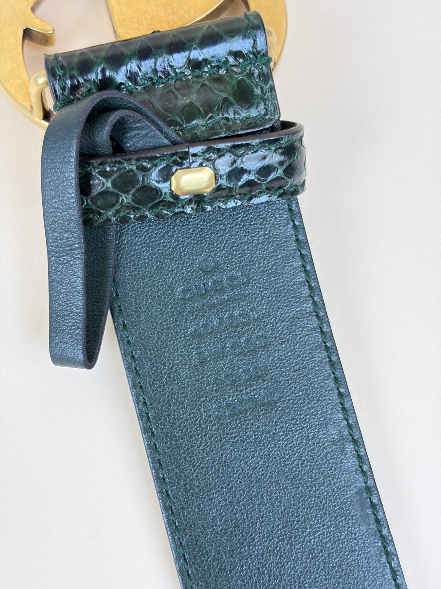Gucci emerald, green python leather gg Marmont wide belt