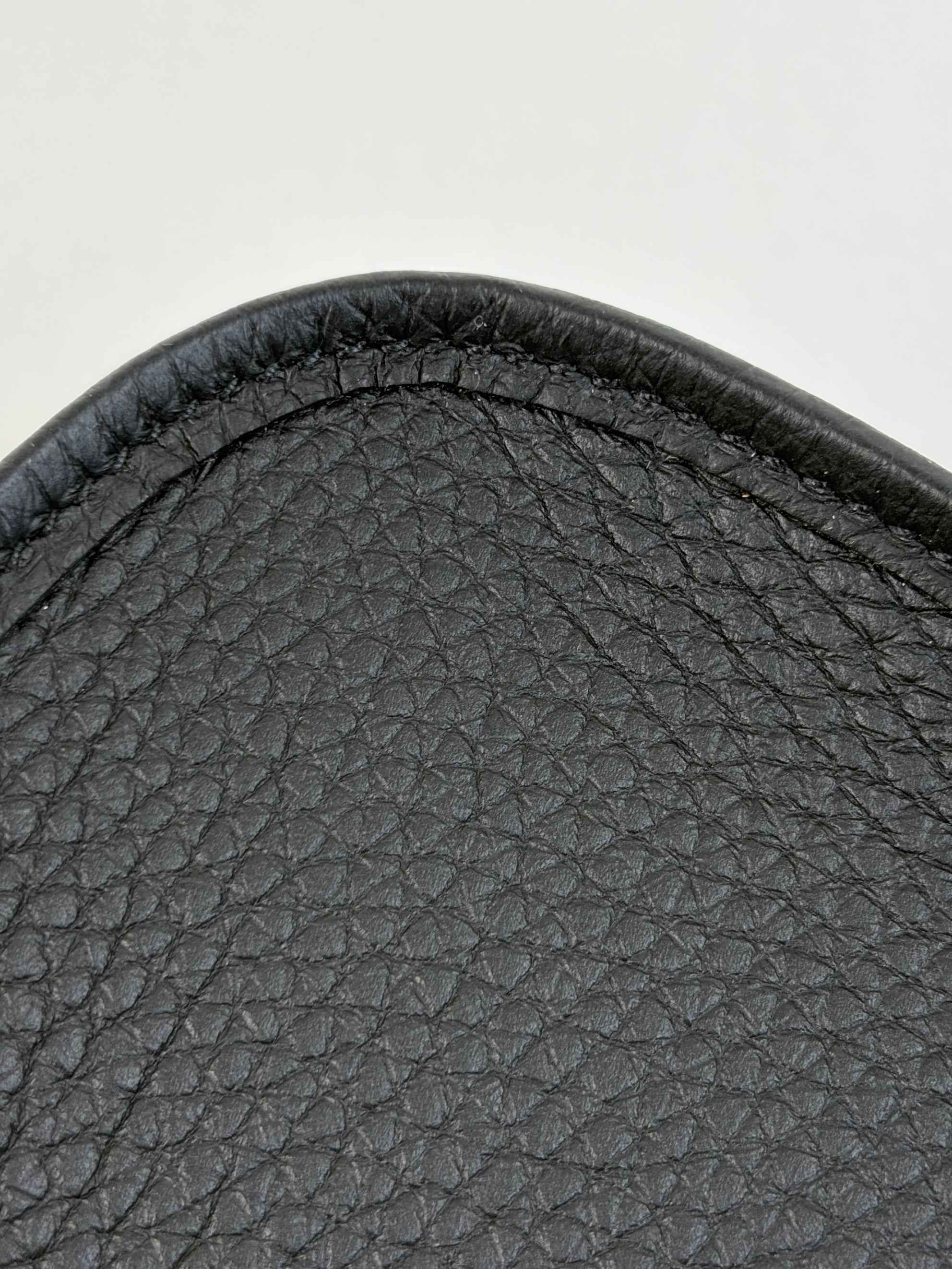 Hermes gold taurillon Clemence Evelyne 16 amazon bag