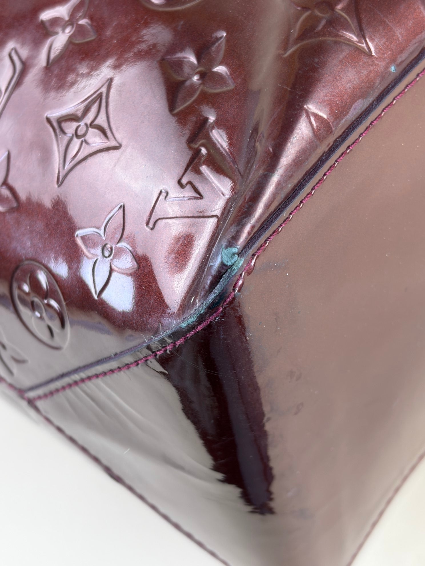 Louis Vuitton Wilshire monogram vernis burgundy GM