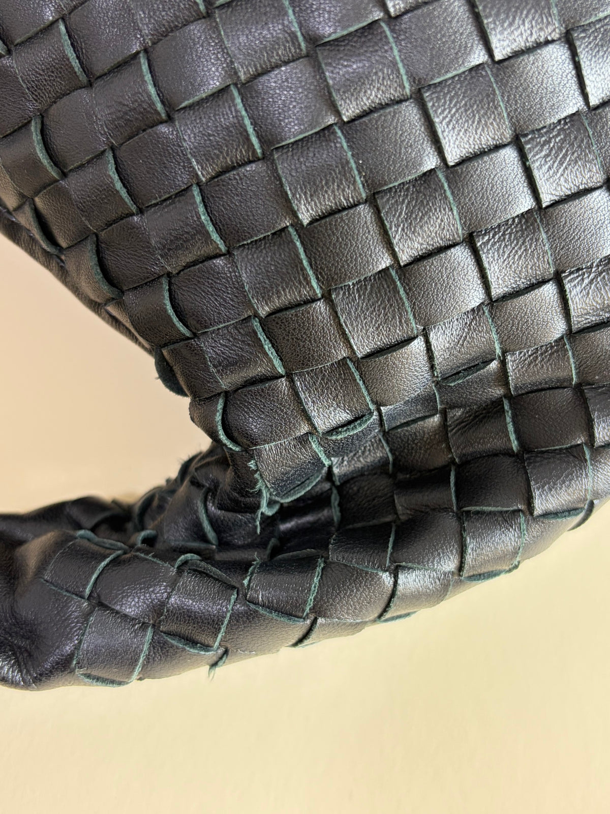 Bottega Veneta black Intrecciato woven nappa leather meduim belly veneta hobo bag